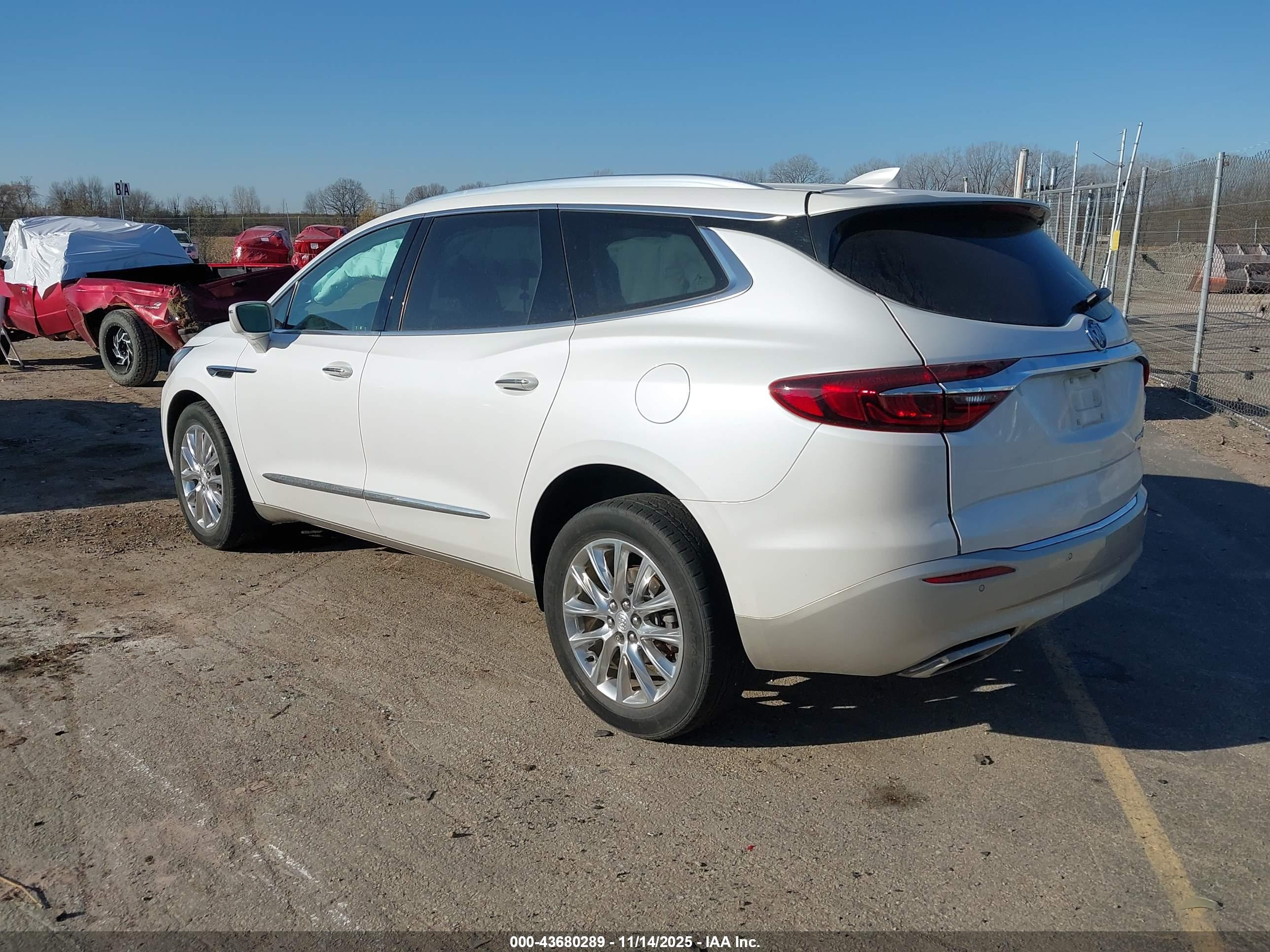 BUICK ENCLAVE image 3