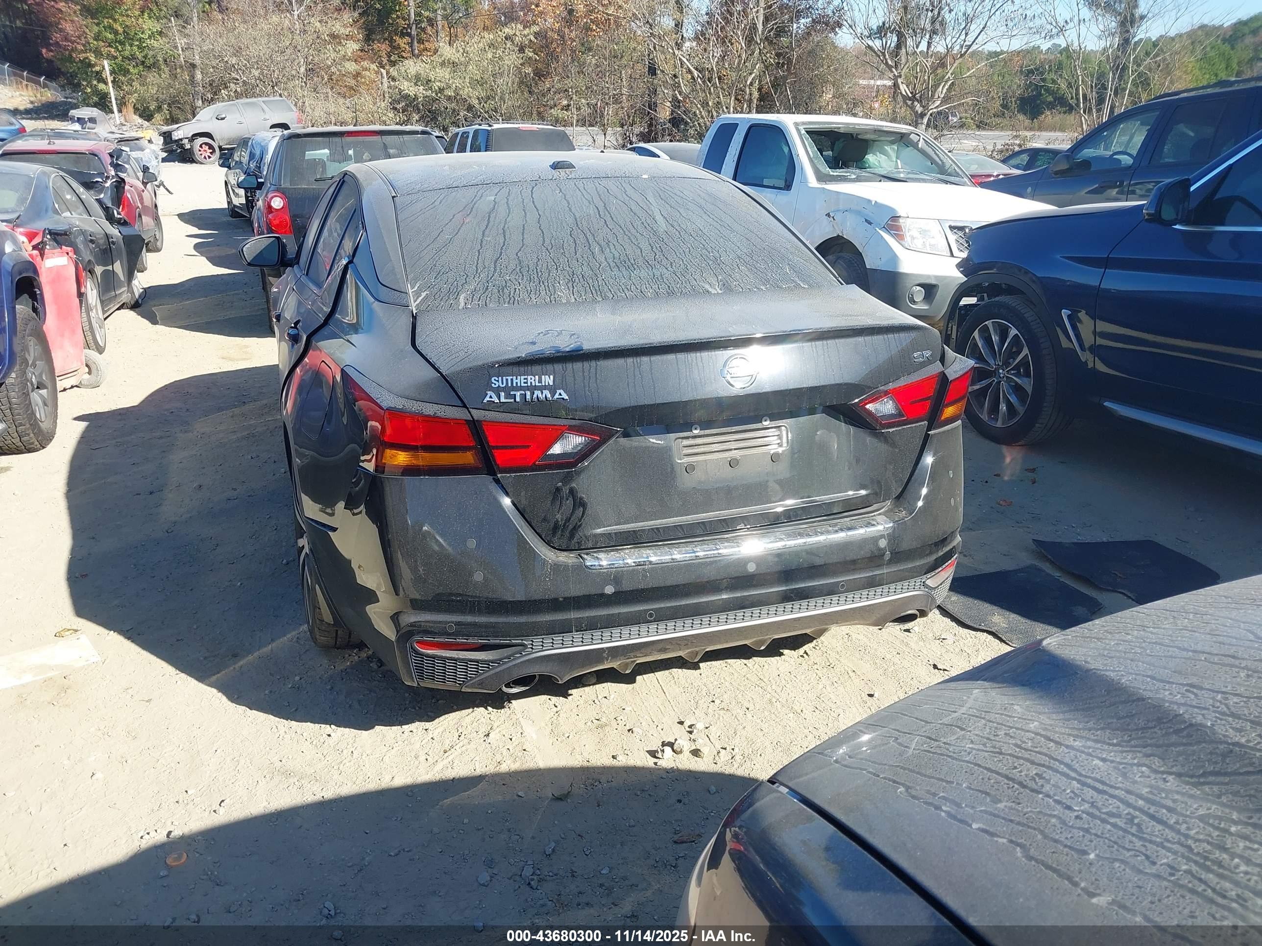 NISSAN ALTIMA image 3