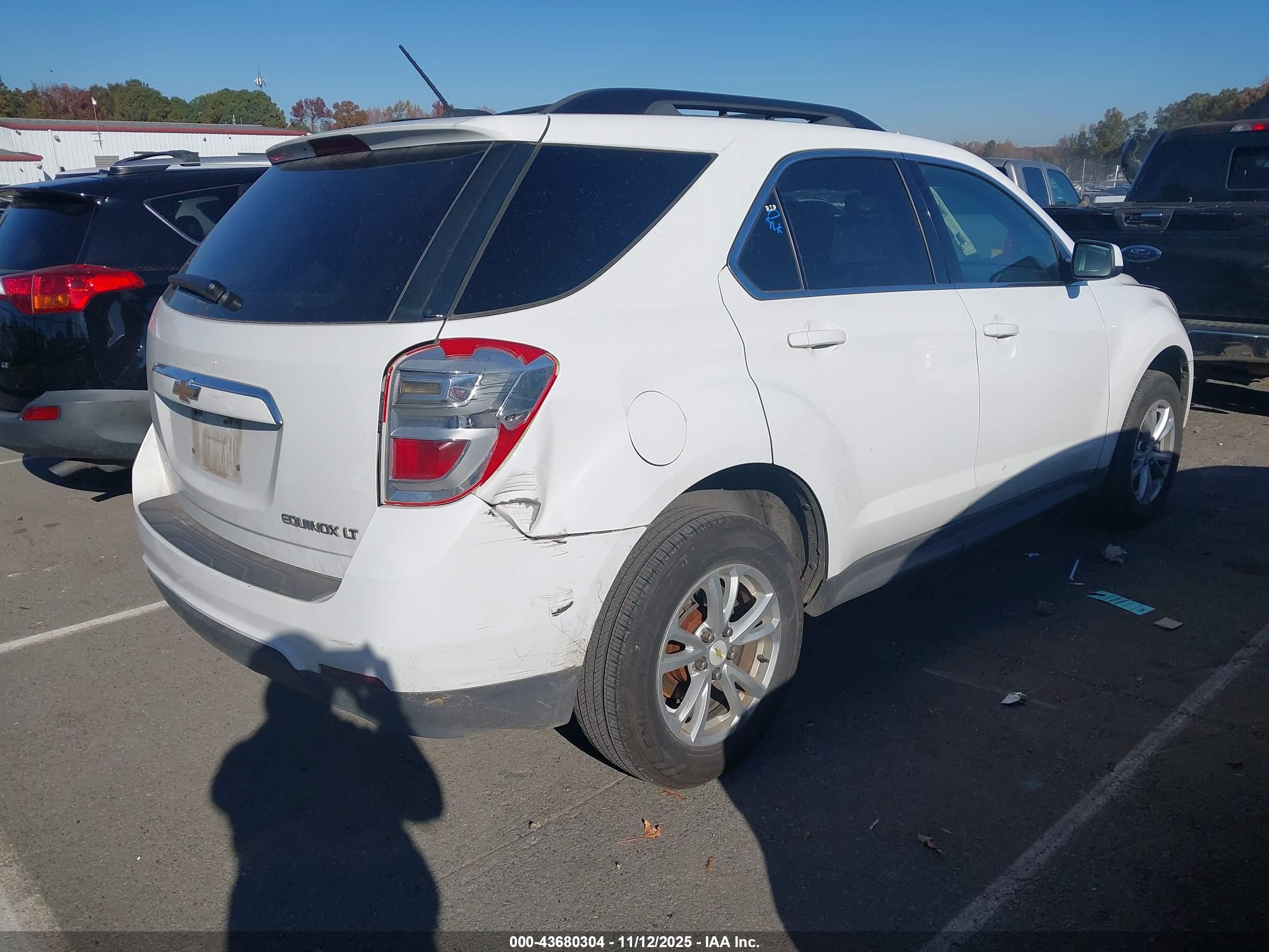 CHEVROLET EQUINOX image 4
