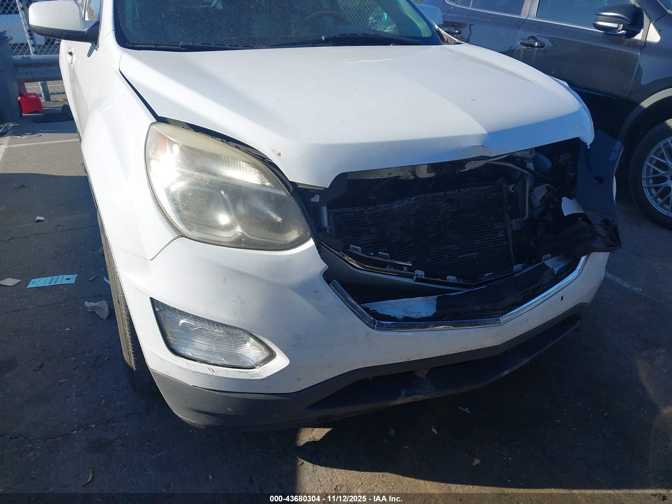 CHEVROLET EQUINOX image 6