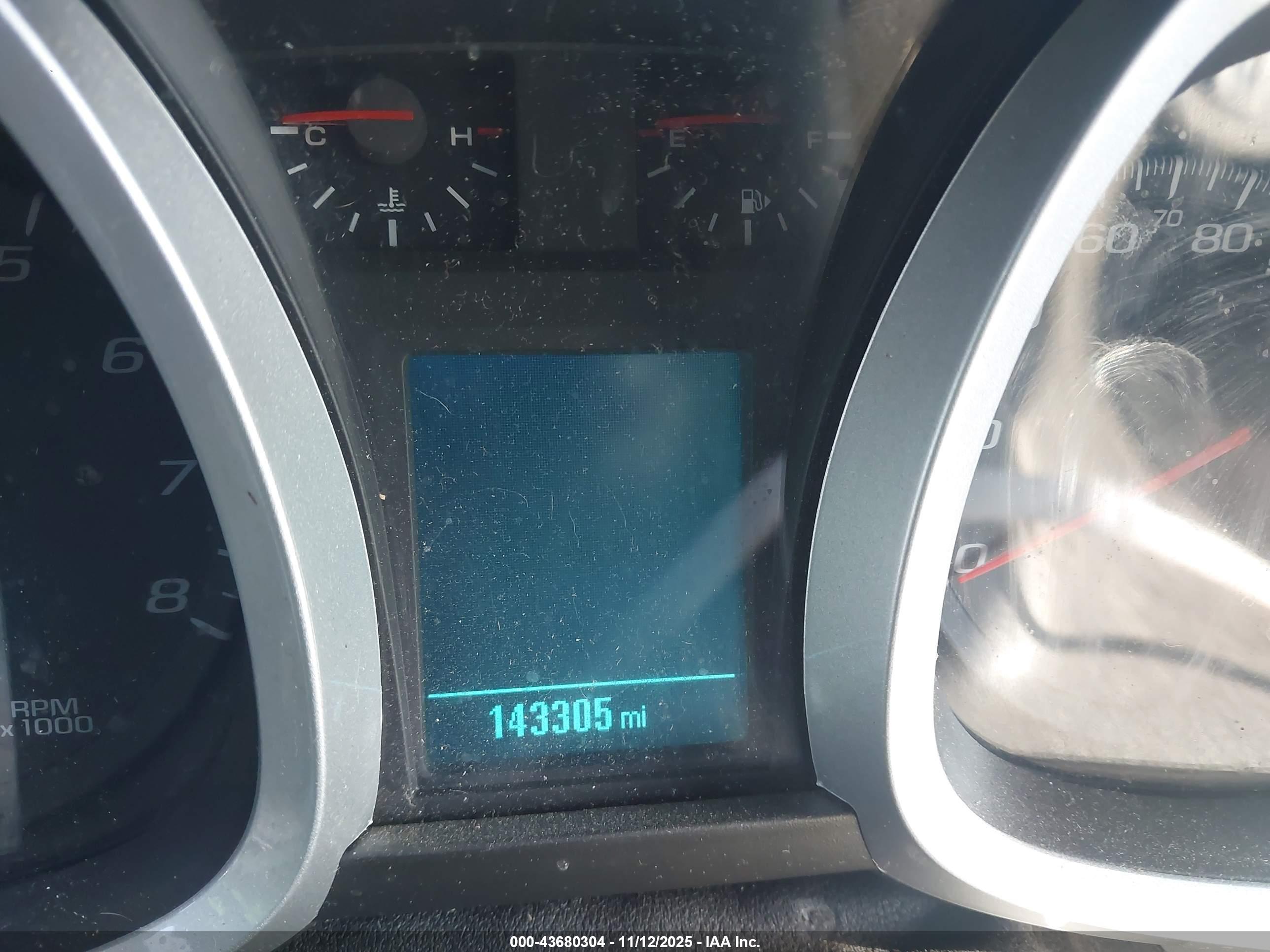 CHEVROLET EQUINOX image 7