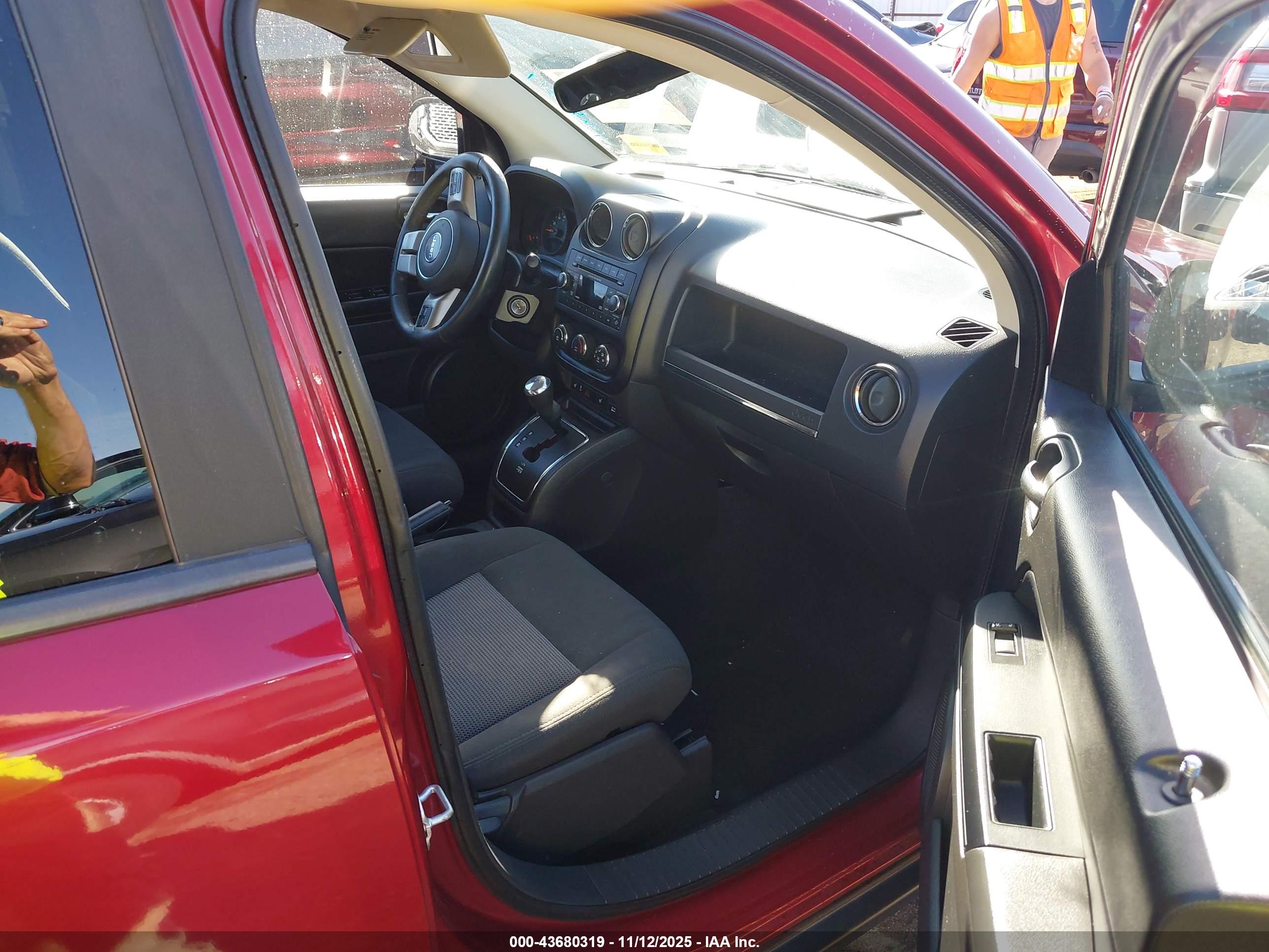 JEEP COMPASS image 5