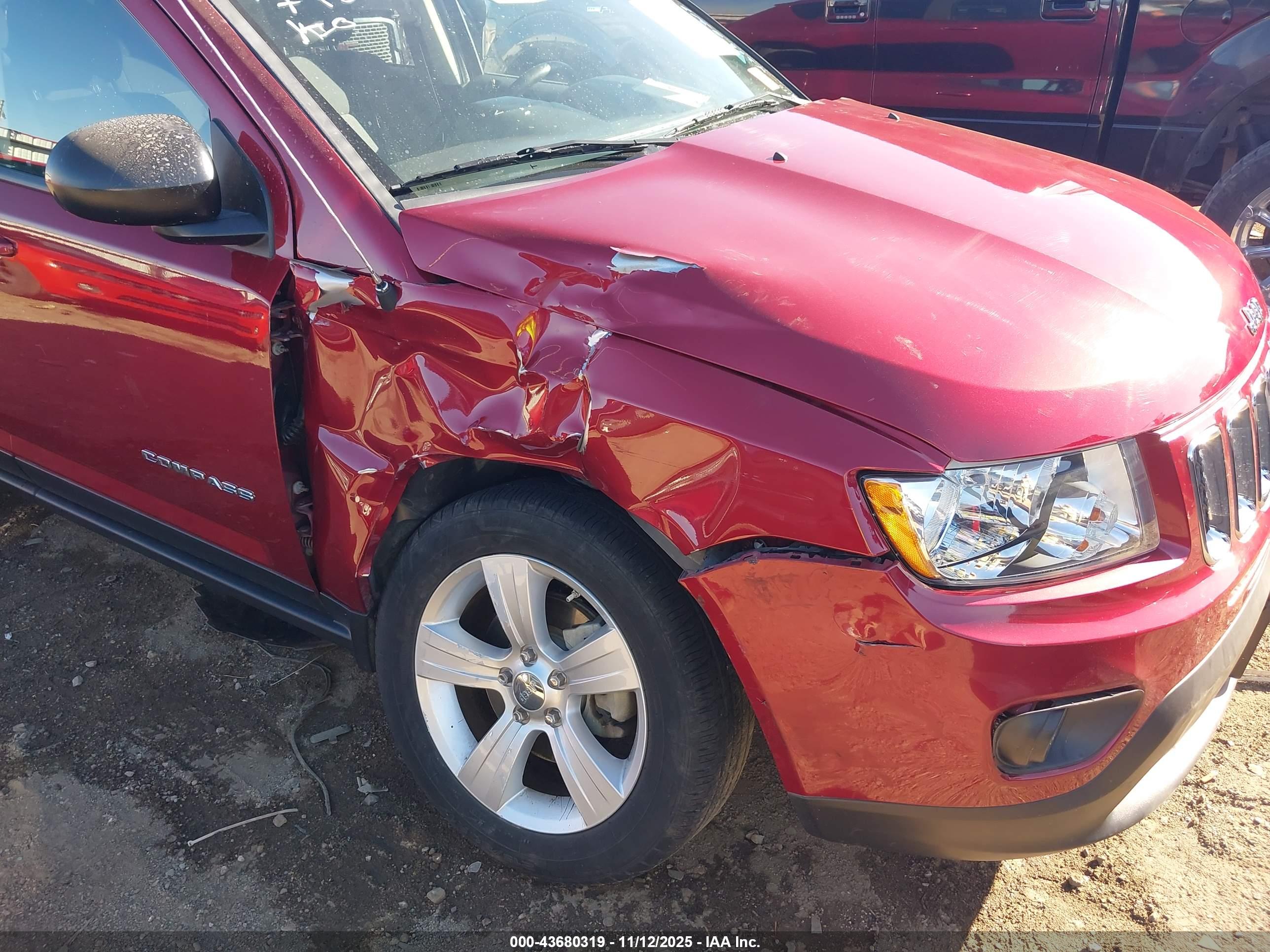 JEEP COMPASS image 6