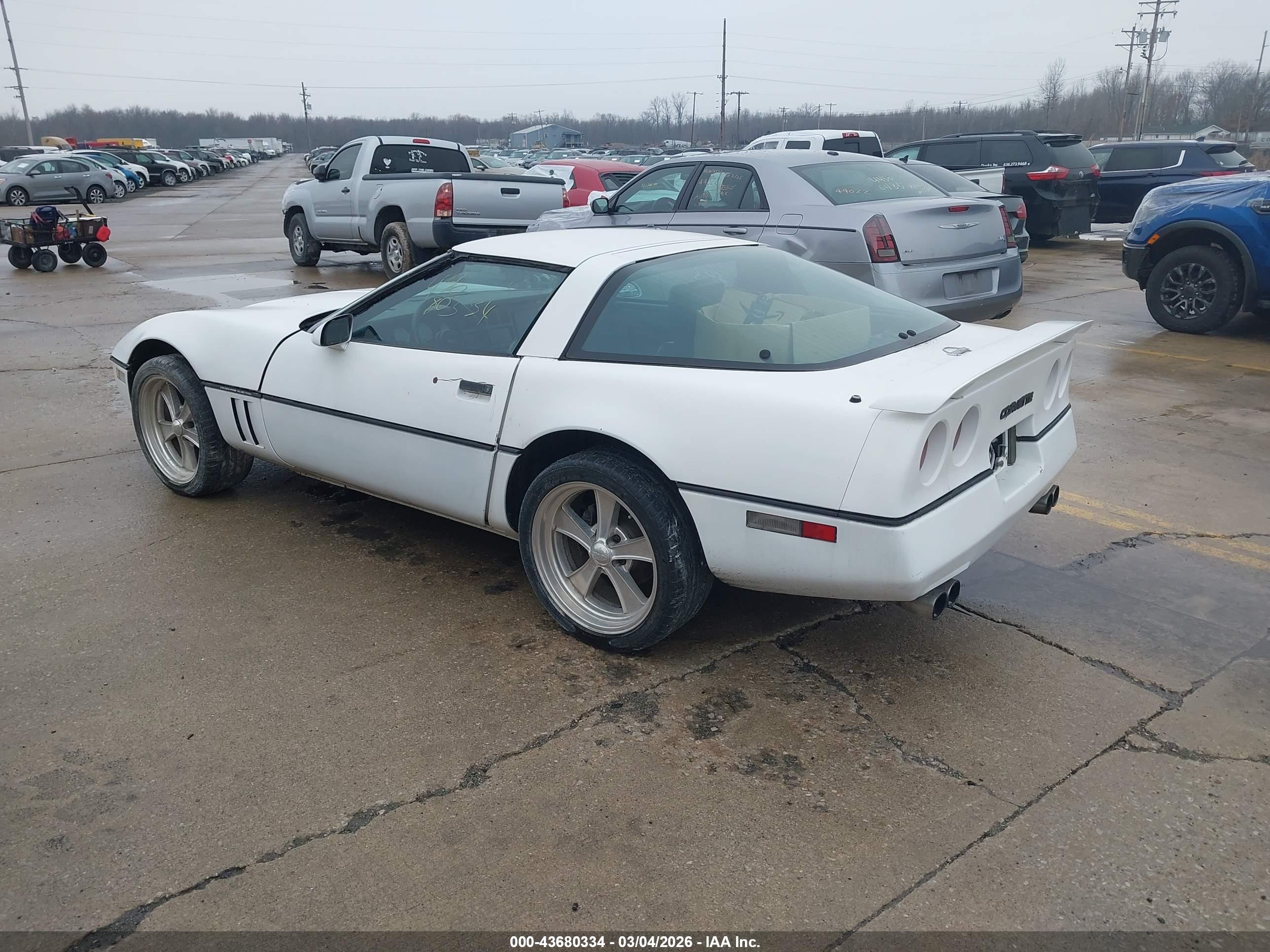 CHEVROLET CORVETTE image 3