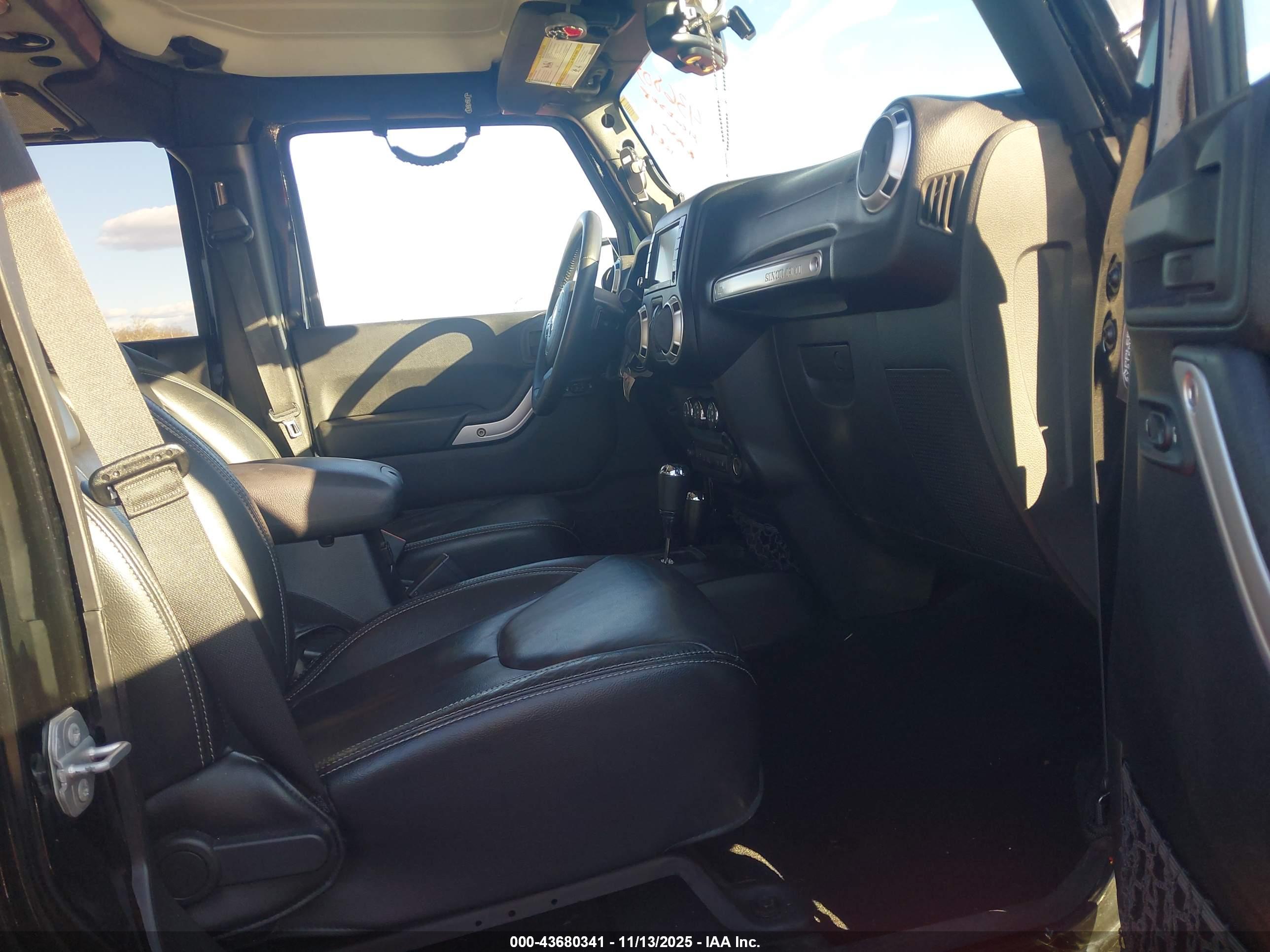 JEEP WRANGLER image 5