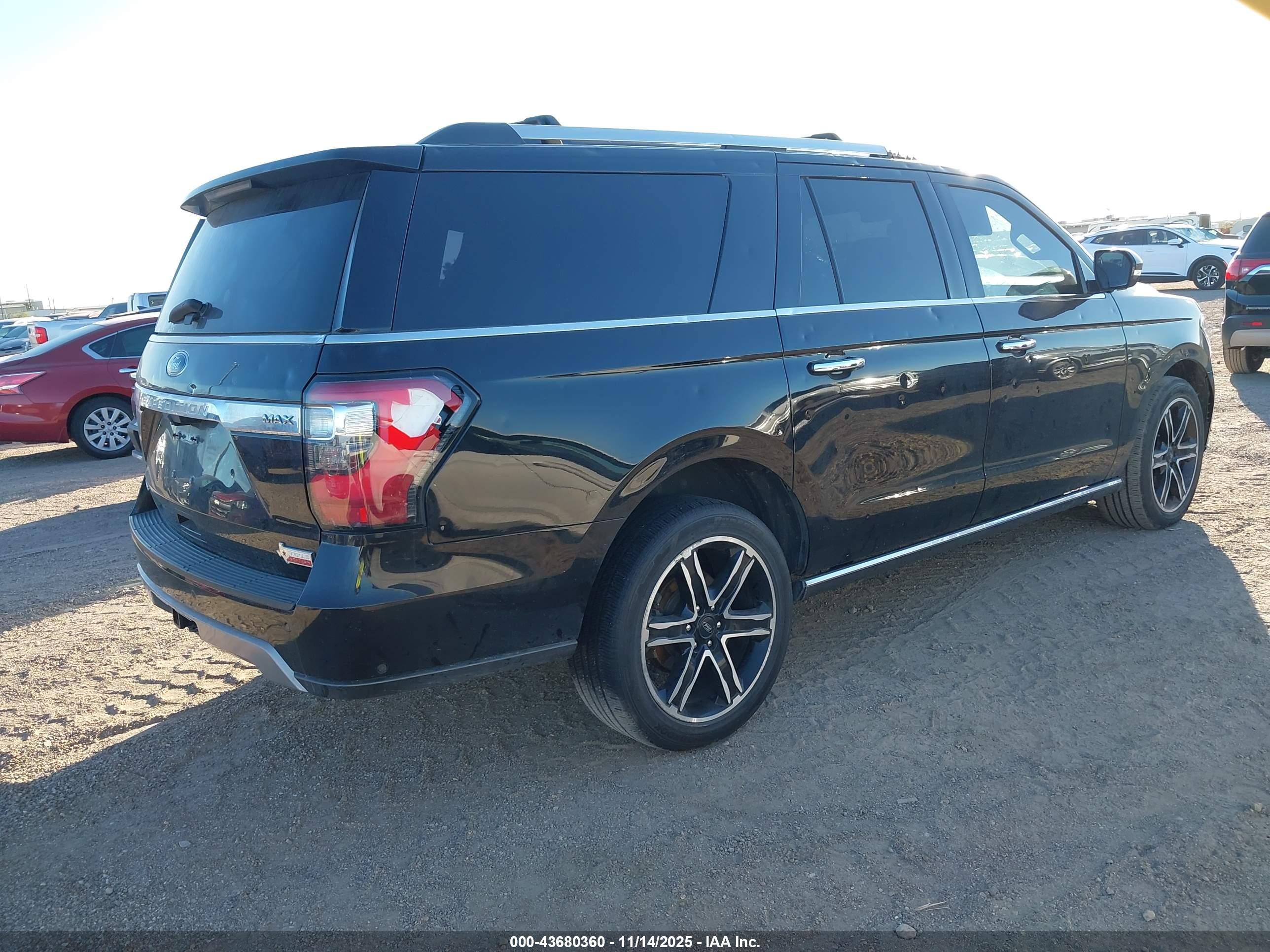 FORD EXPEDITION image 4