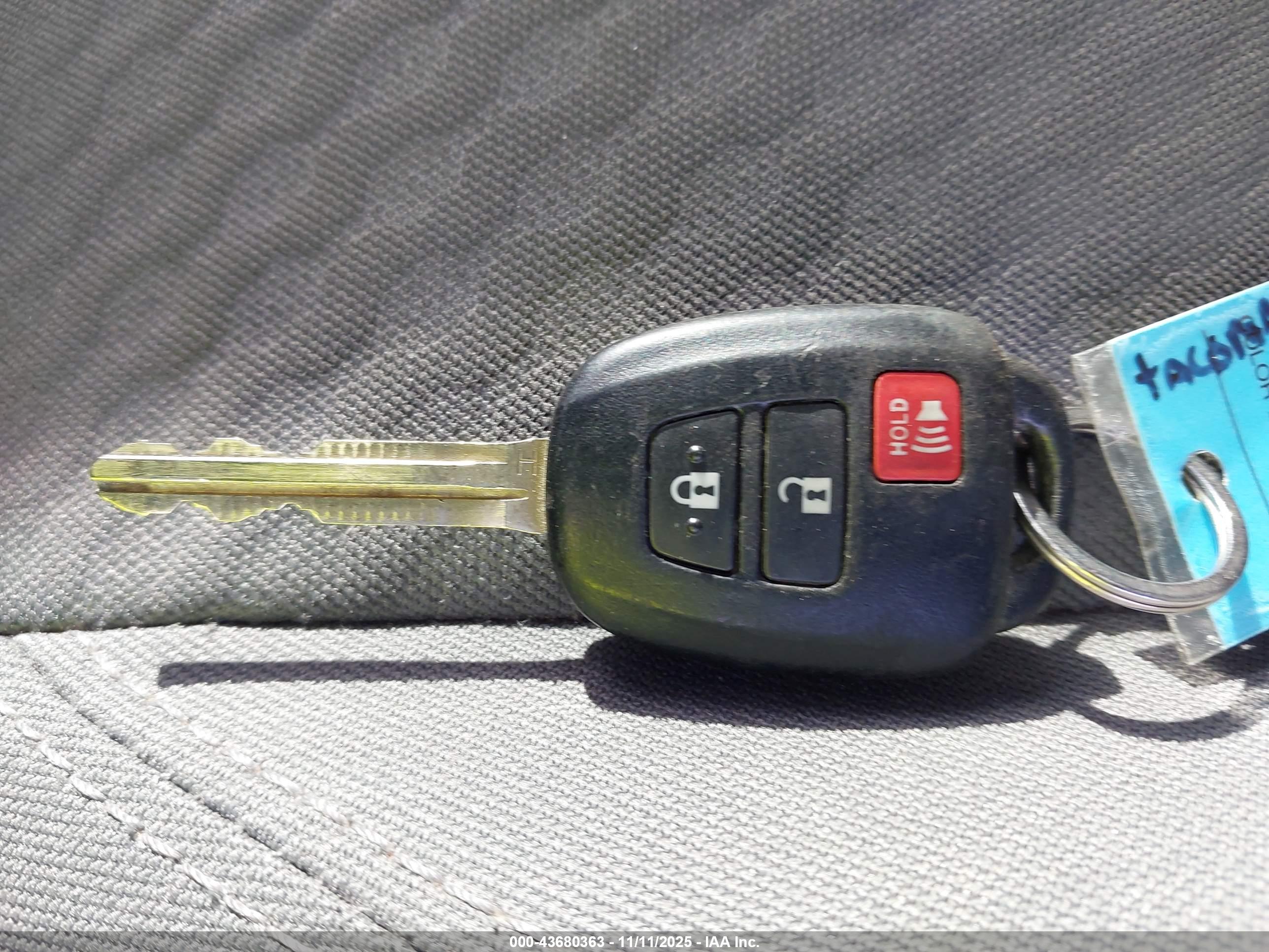 TOYOTA TACOMA image 11