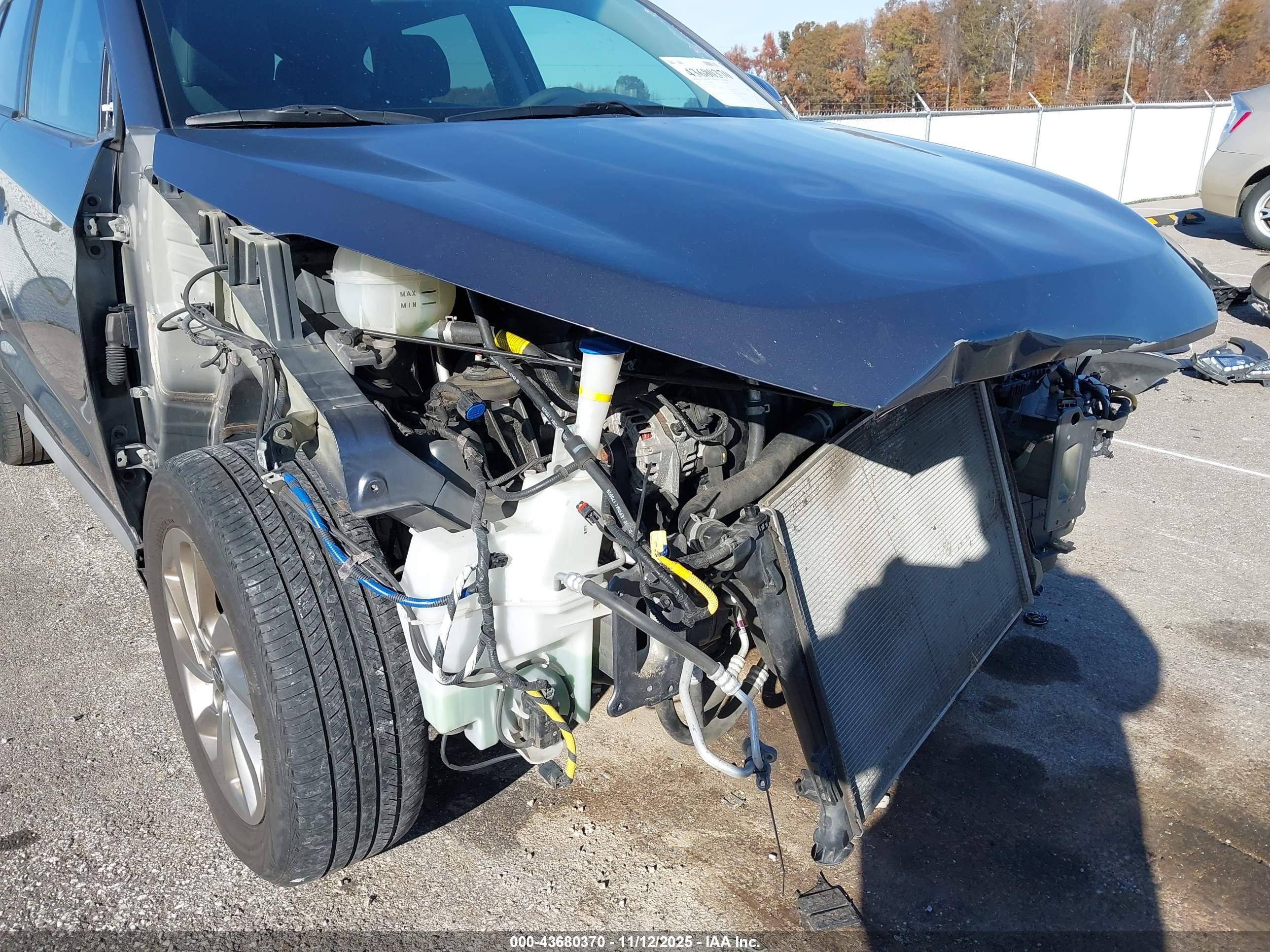 HYUNDAI TUCSON image 6