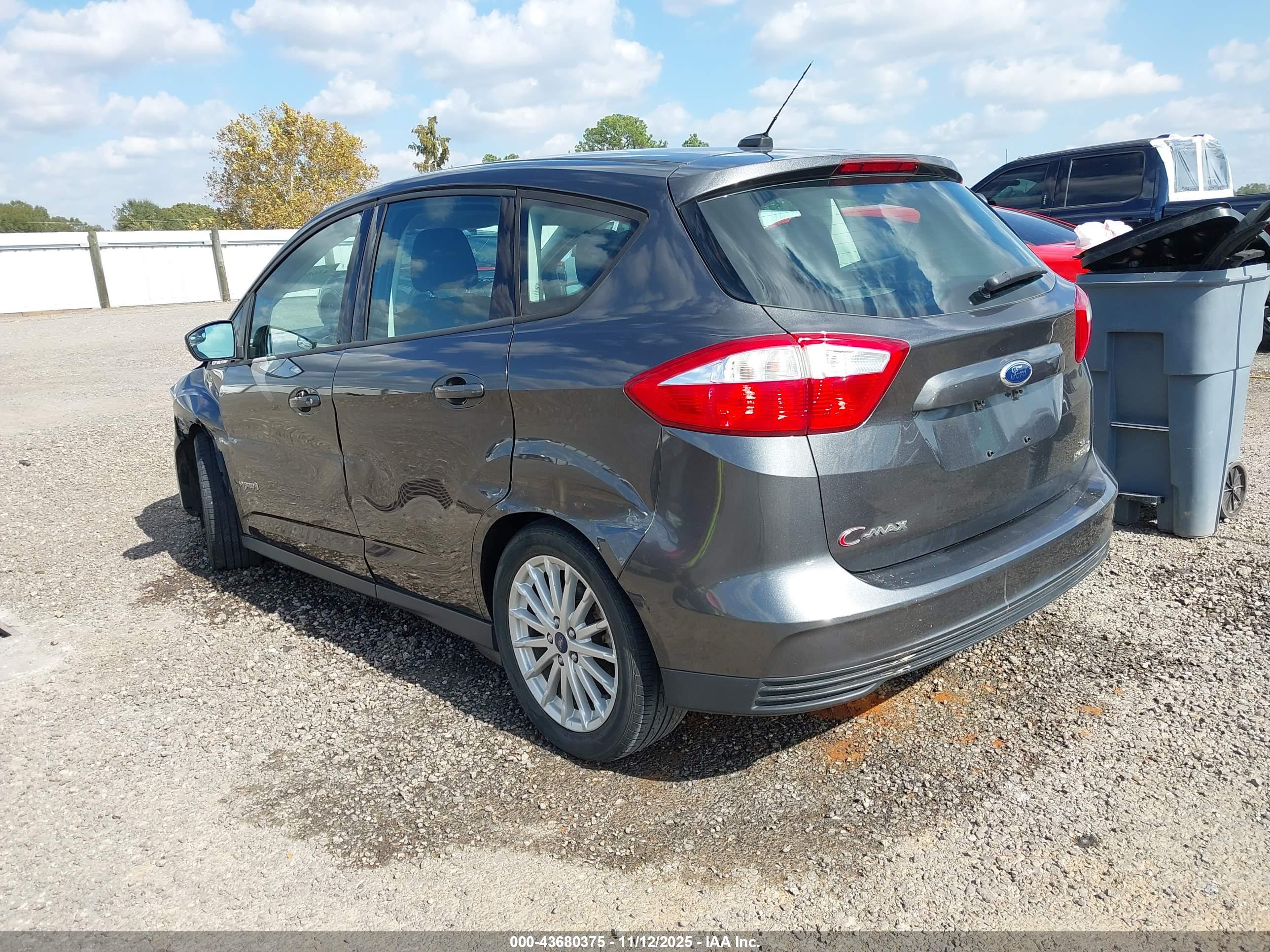 FORD C-MAX image 3