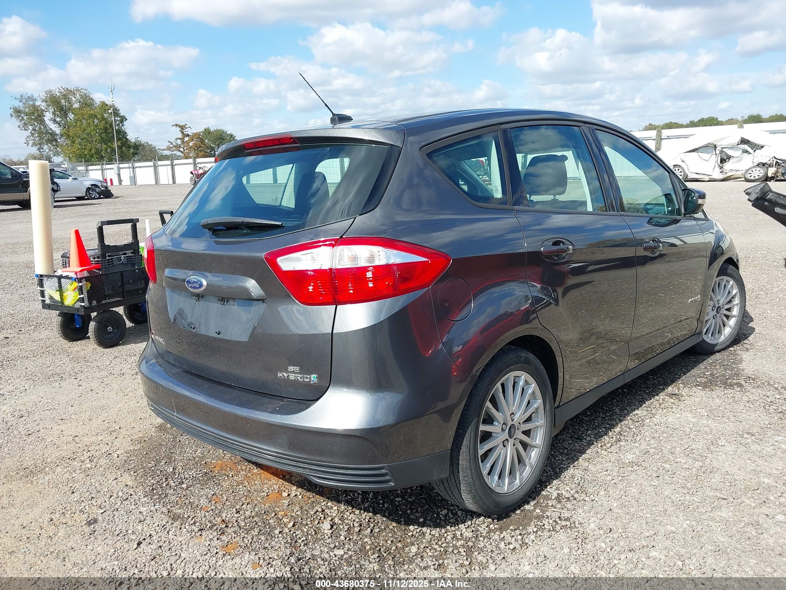 FORD C-MAX image 4