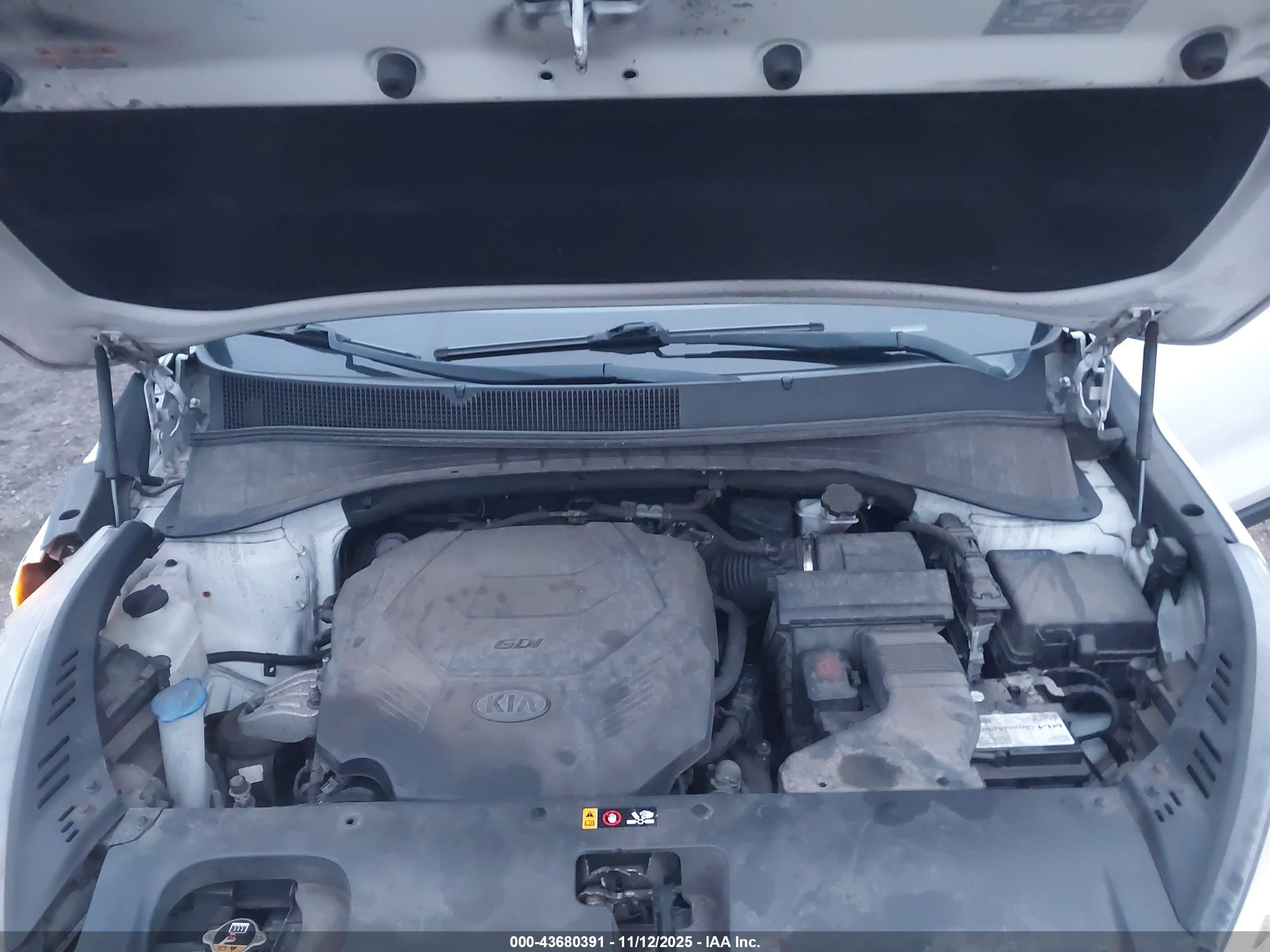 KIA SORENTO image 10