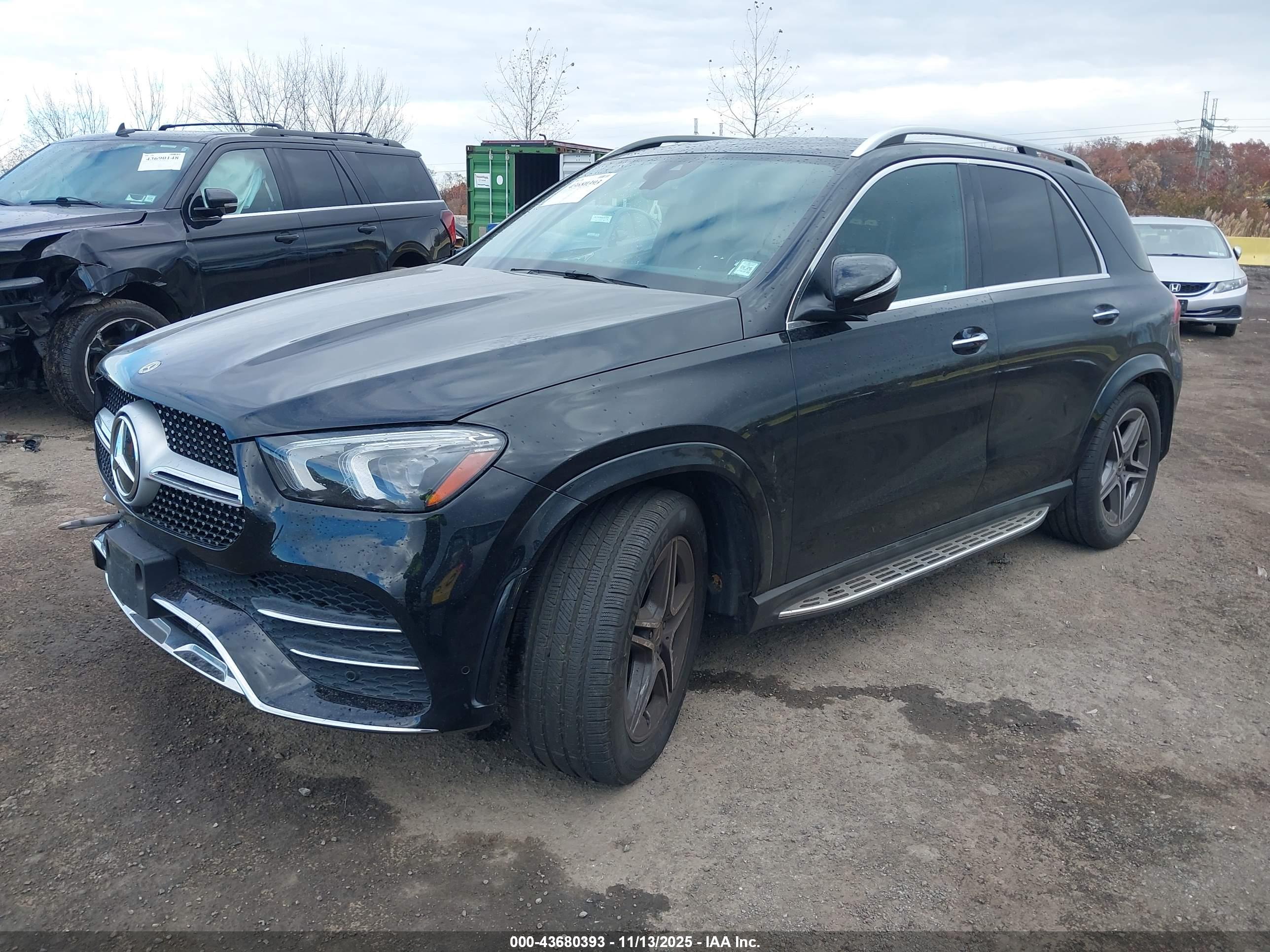 MERCEDES-BENZ GLE image 2