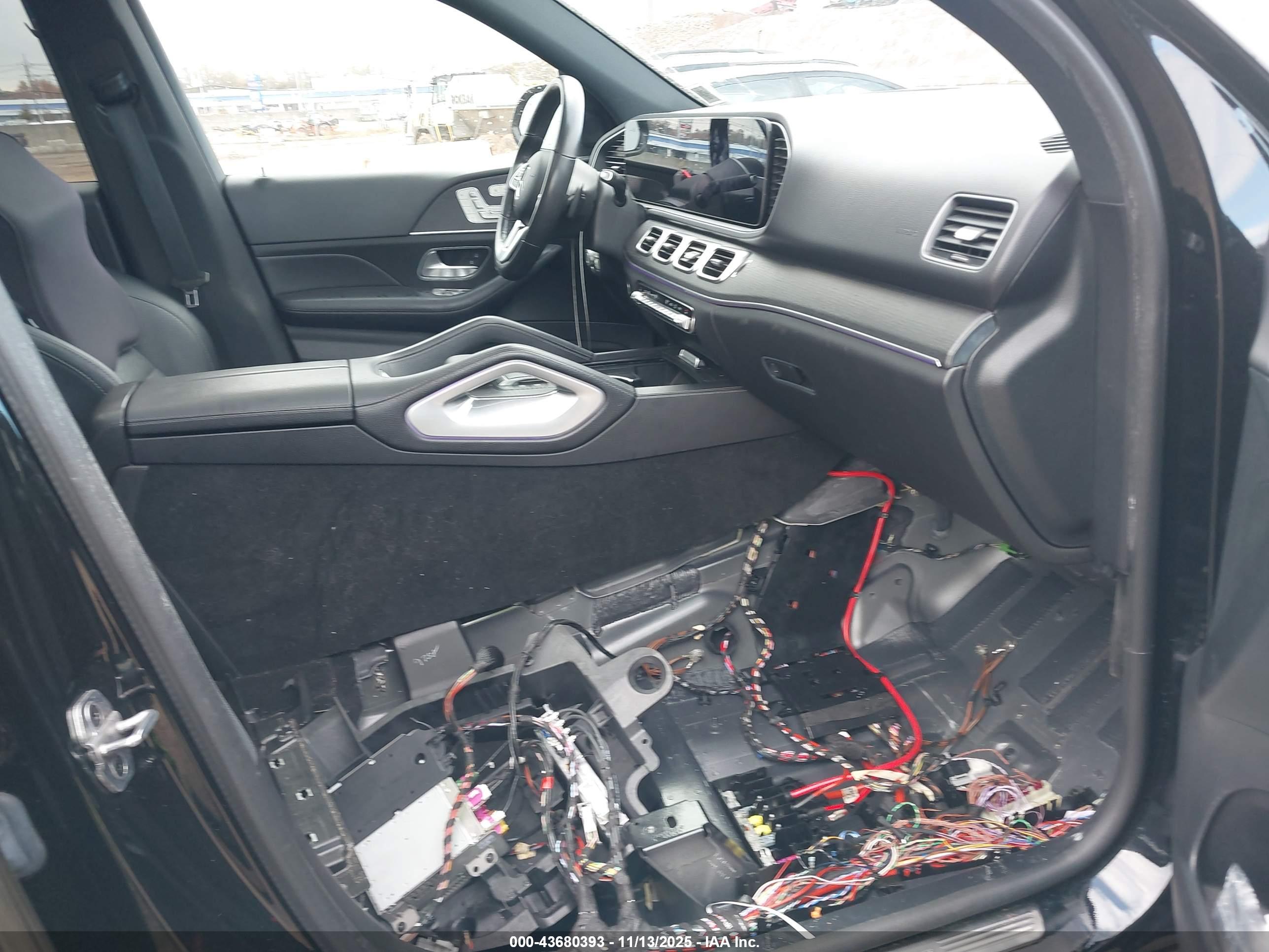 MERCEDES-BENZ GLE image 5