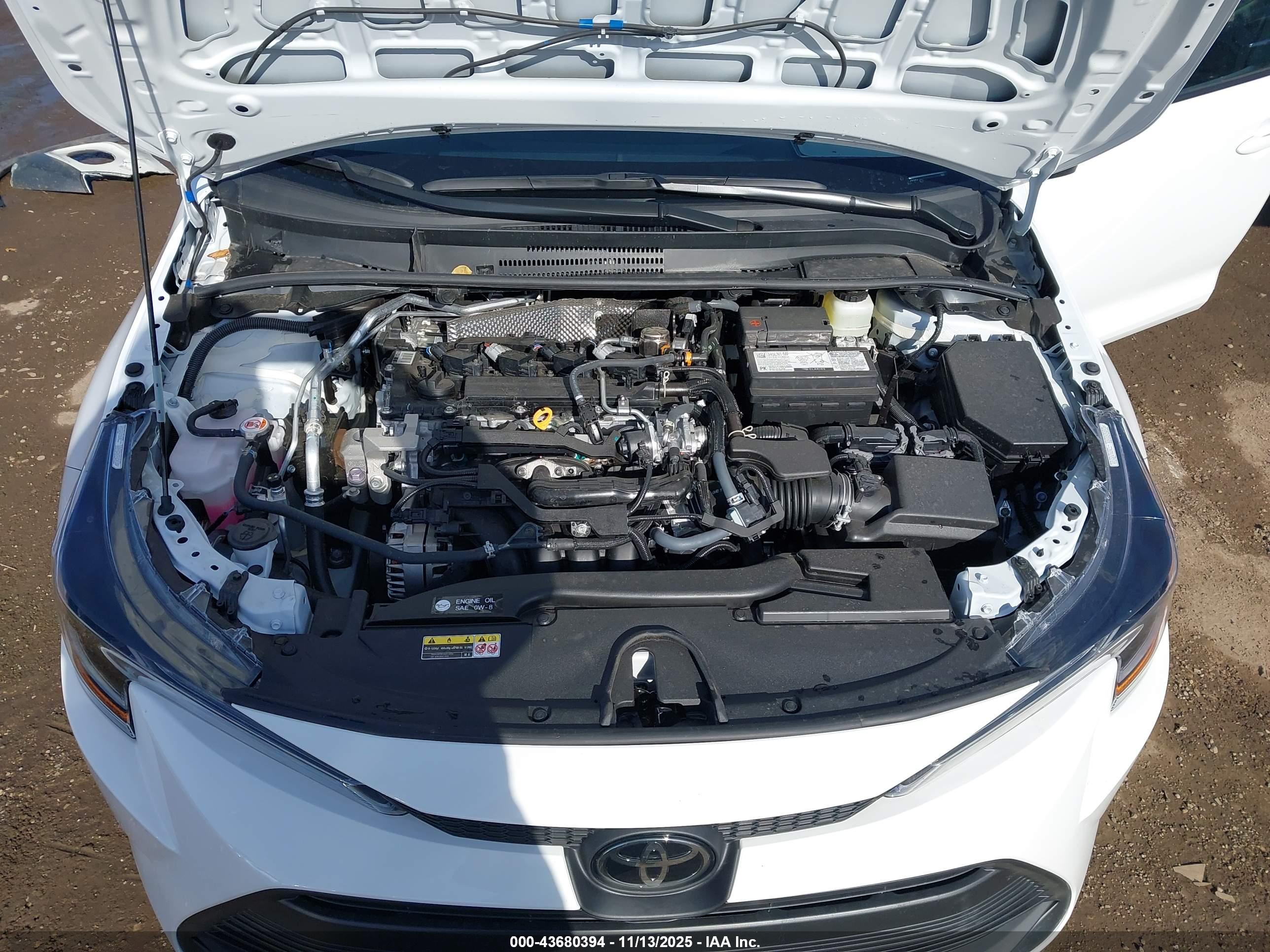 TOYOTA COROLLA image 10