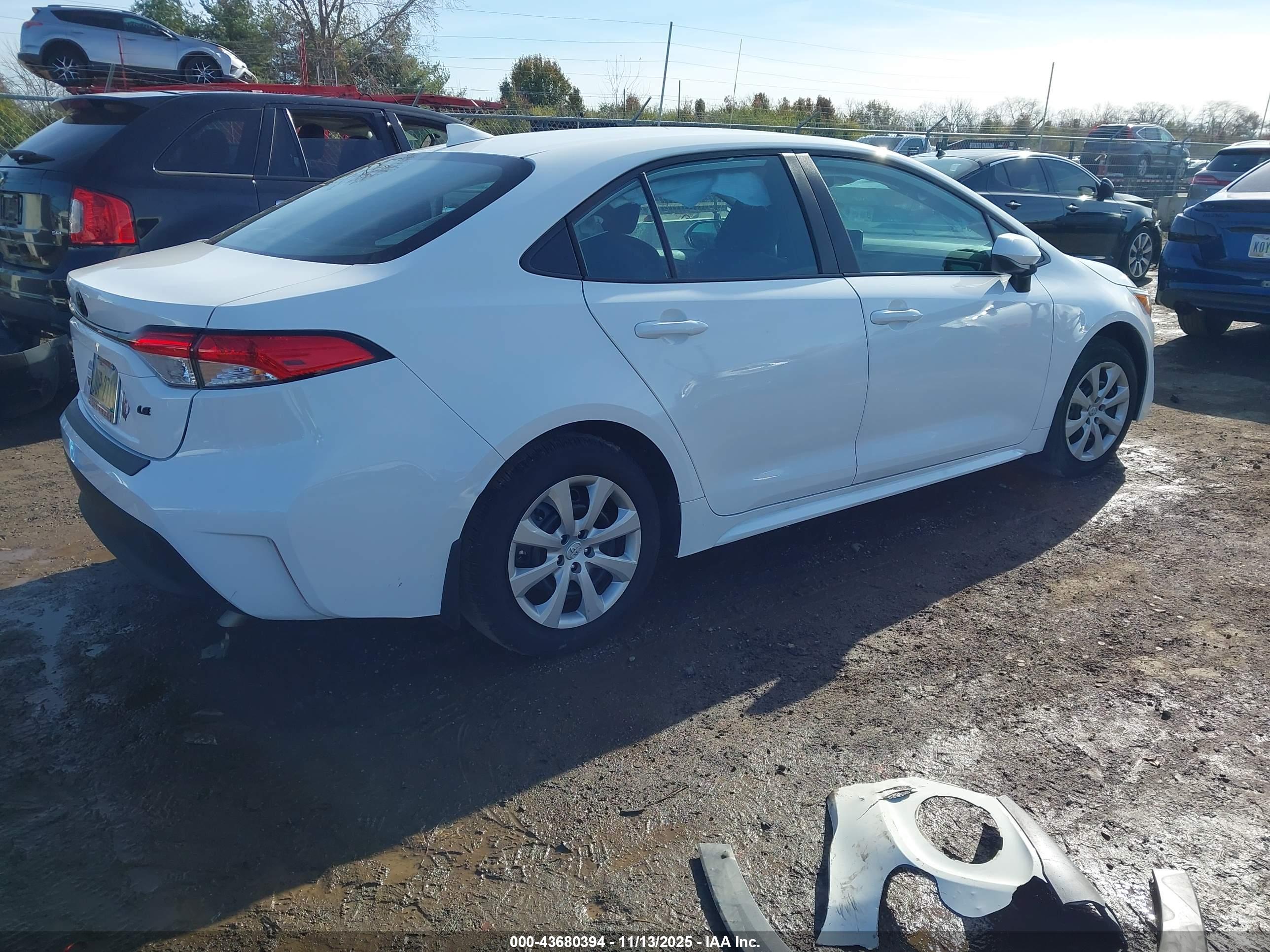 TOYOTA COROLLA image 4