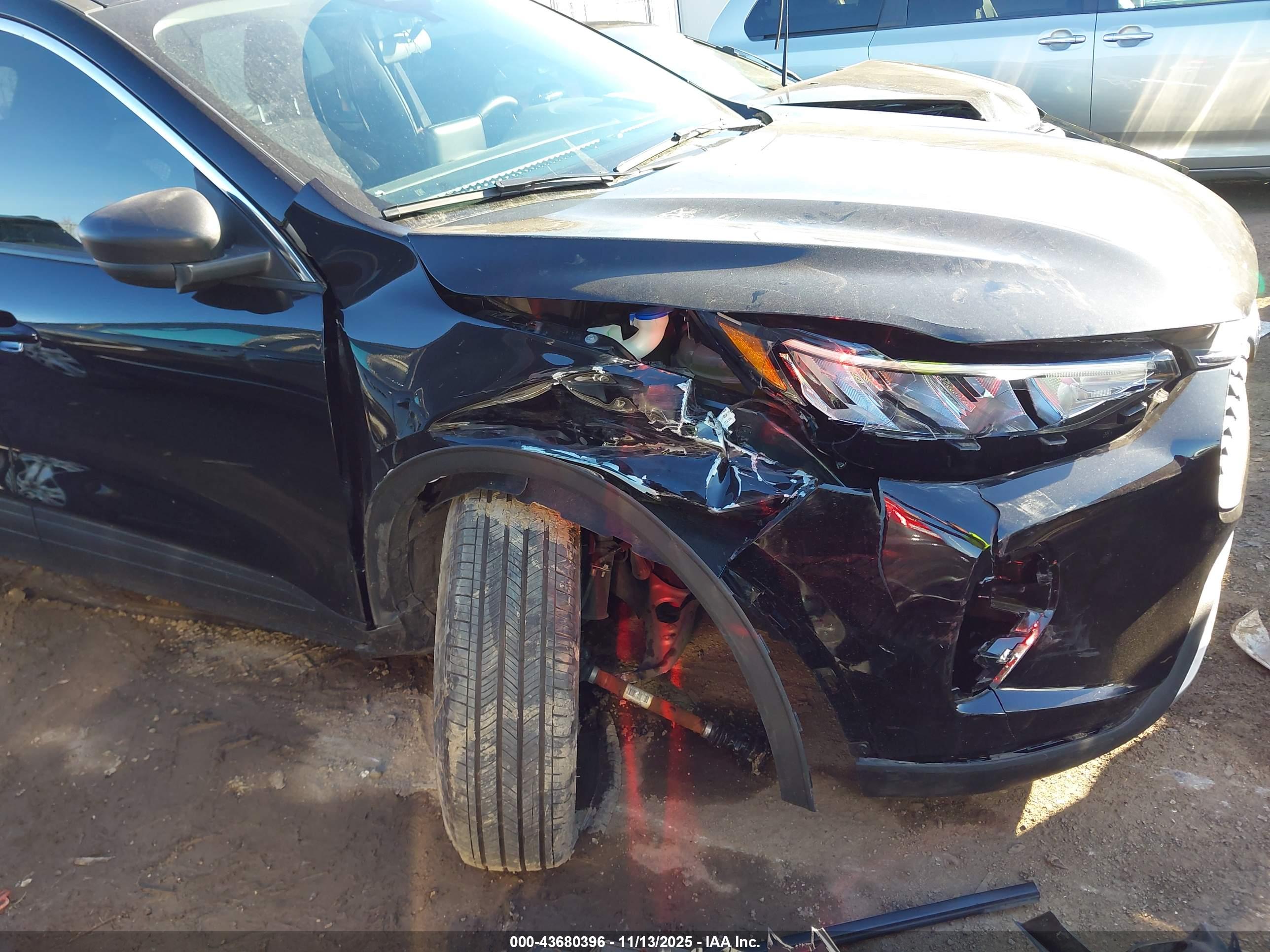 FORD ESCAPE image 6
