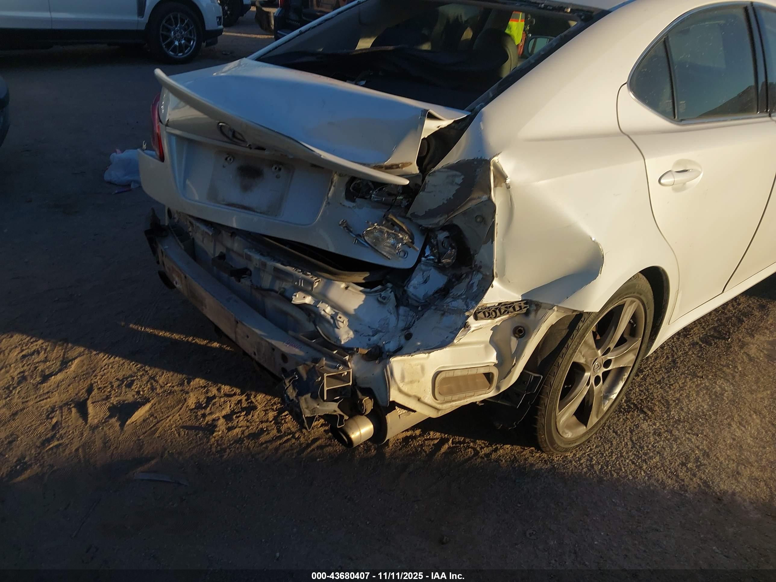 LEXUS IS image 6