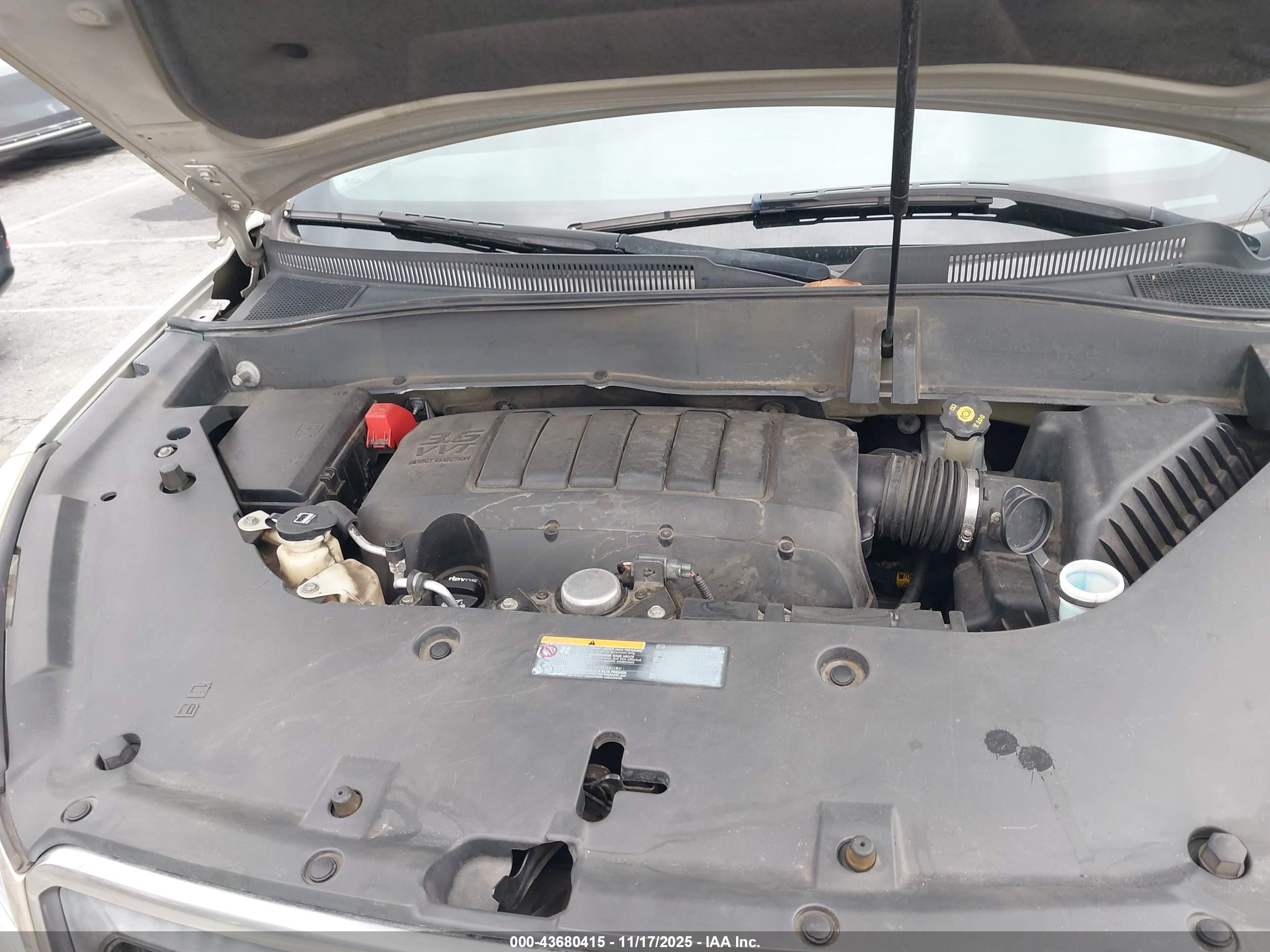 GMC ACADIA image 10