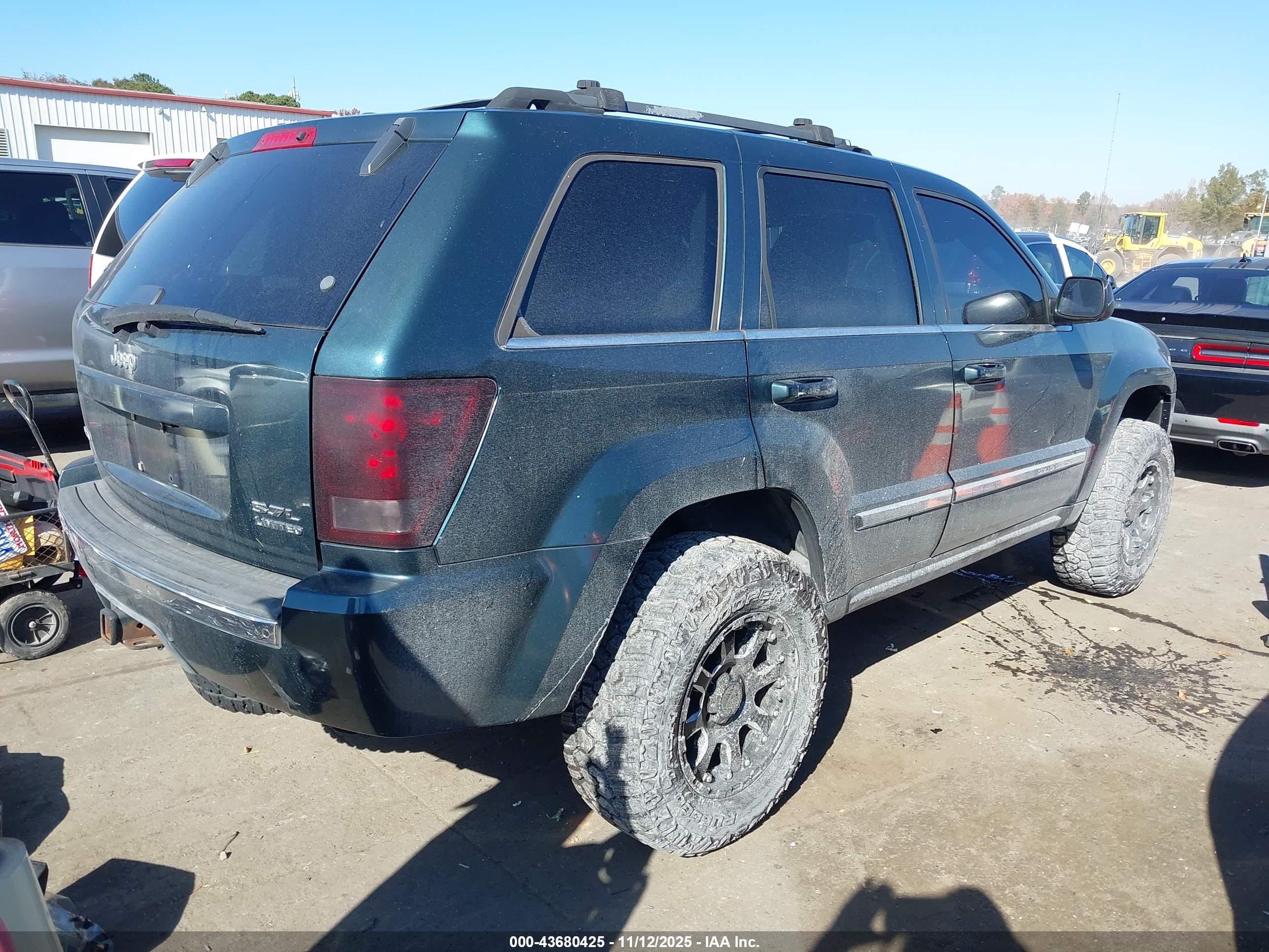 JEEP GRAND image 4