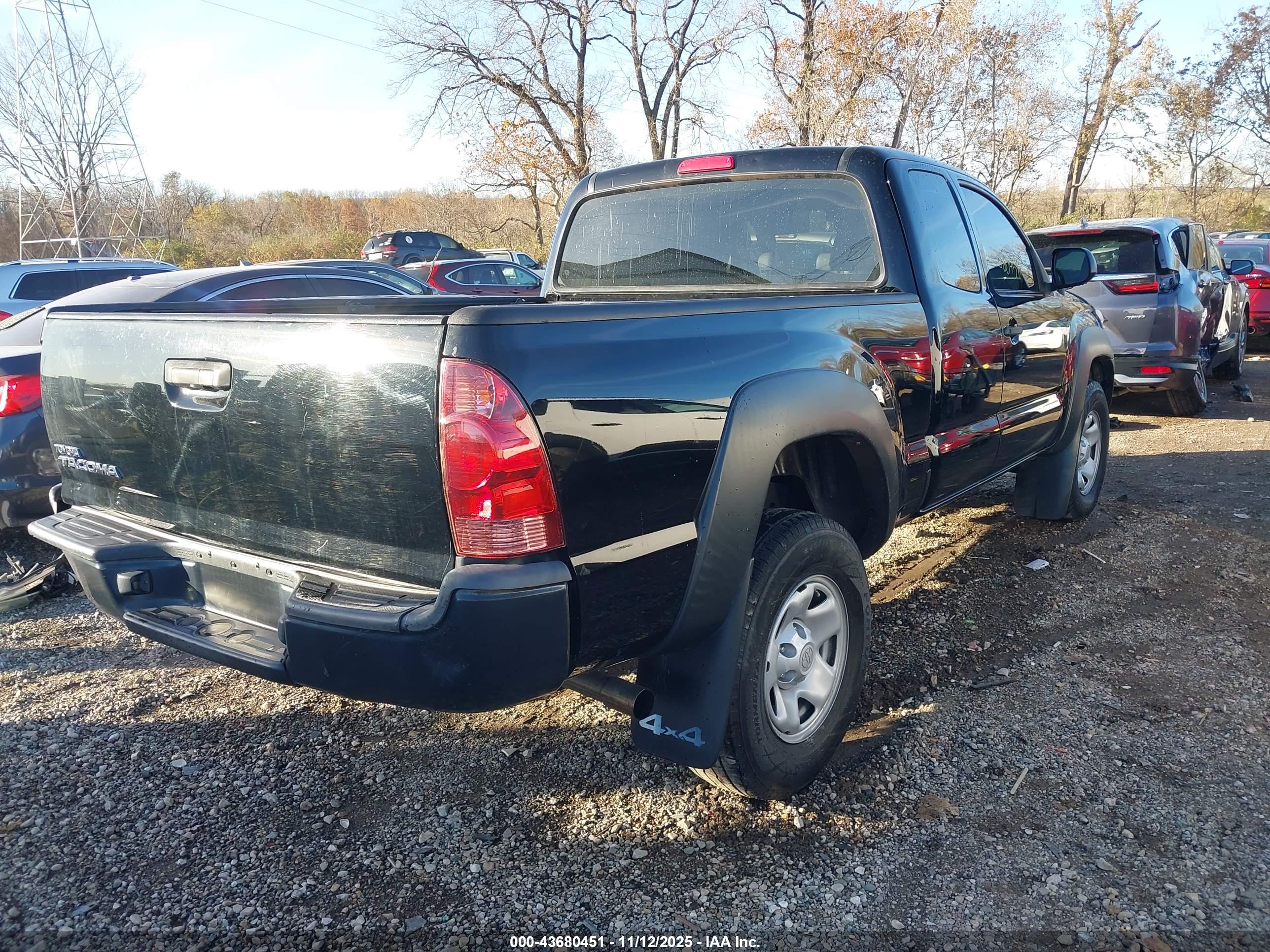 TOYOTA TACOMA image 4