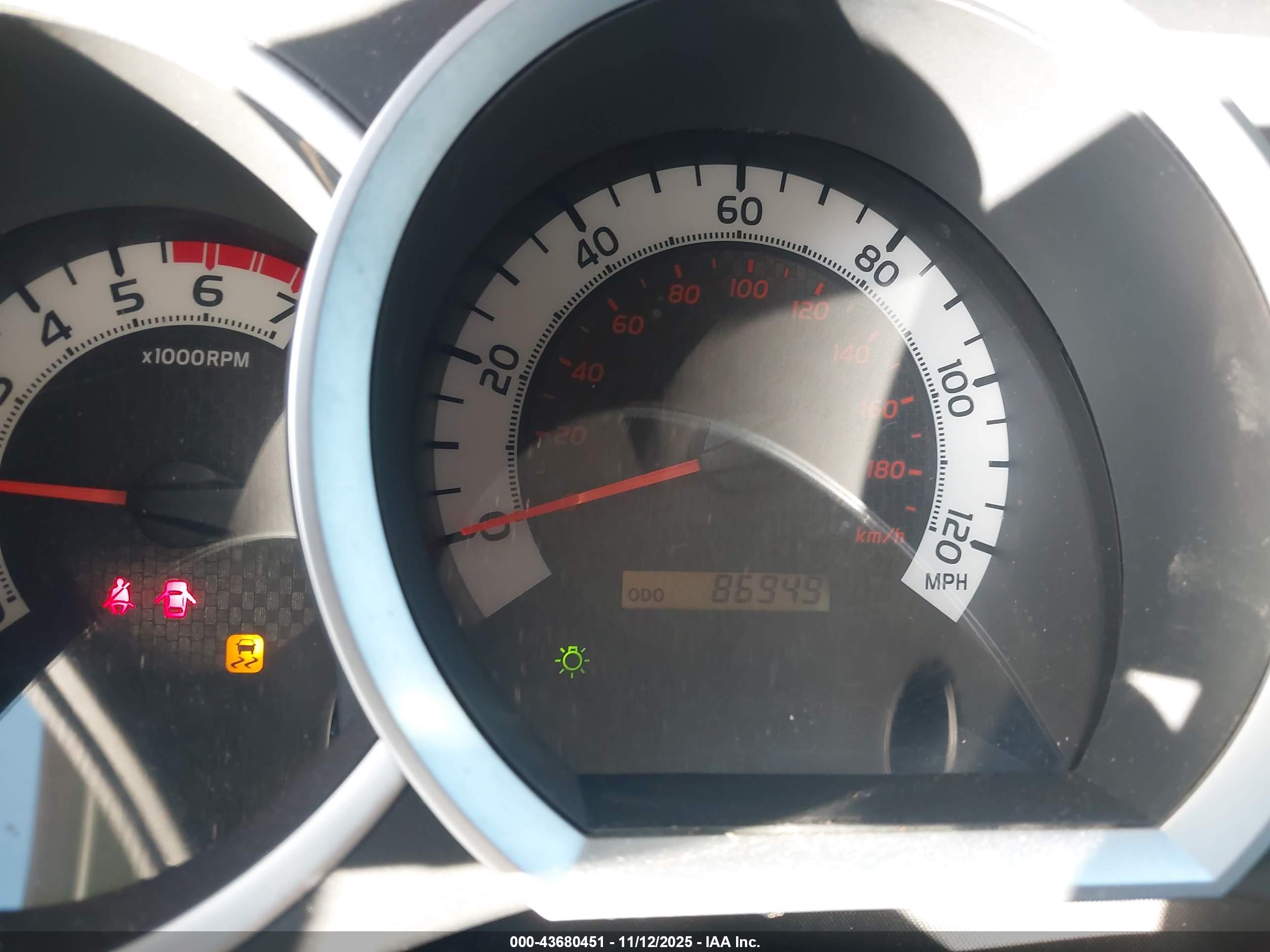 TOYOTA TACOMA image 7