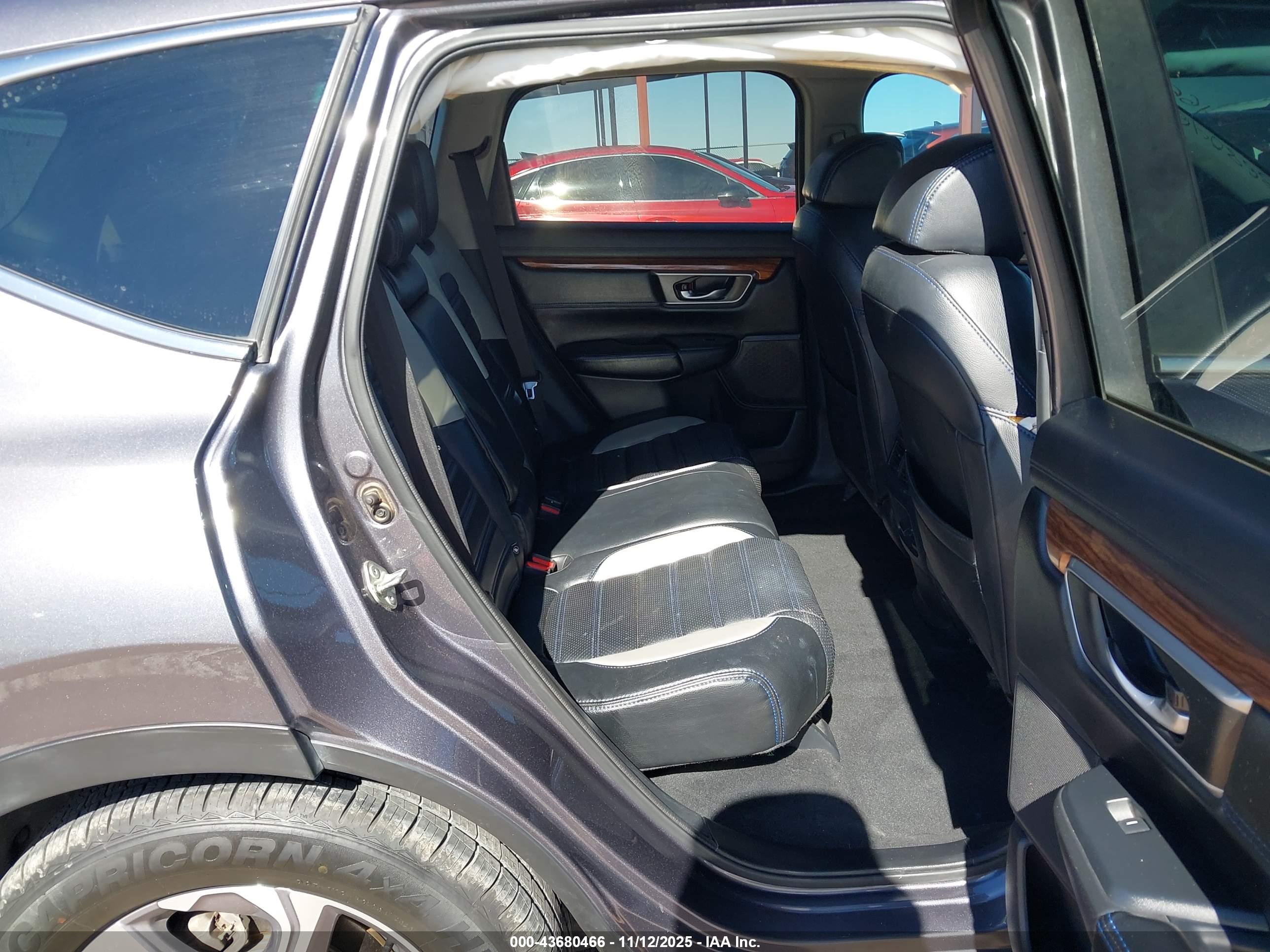 HONDA CR-V image 8