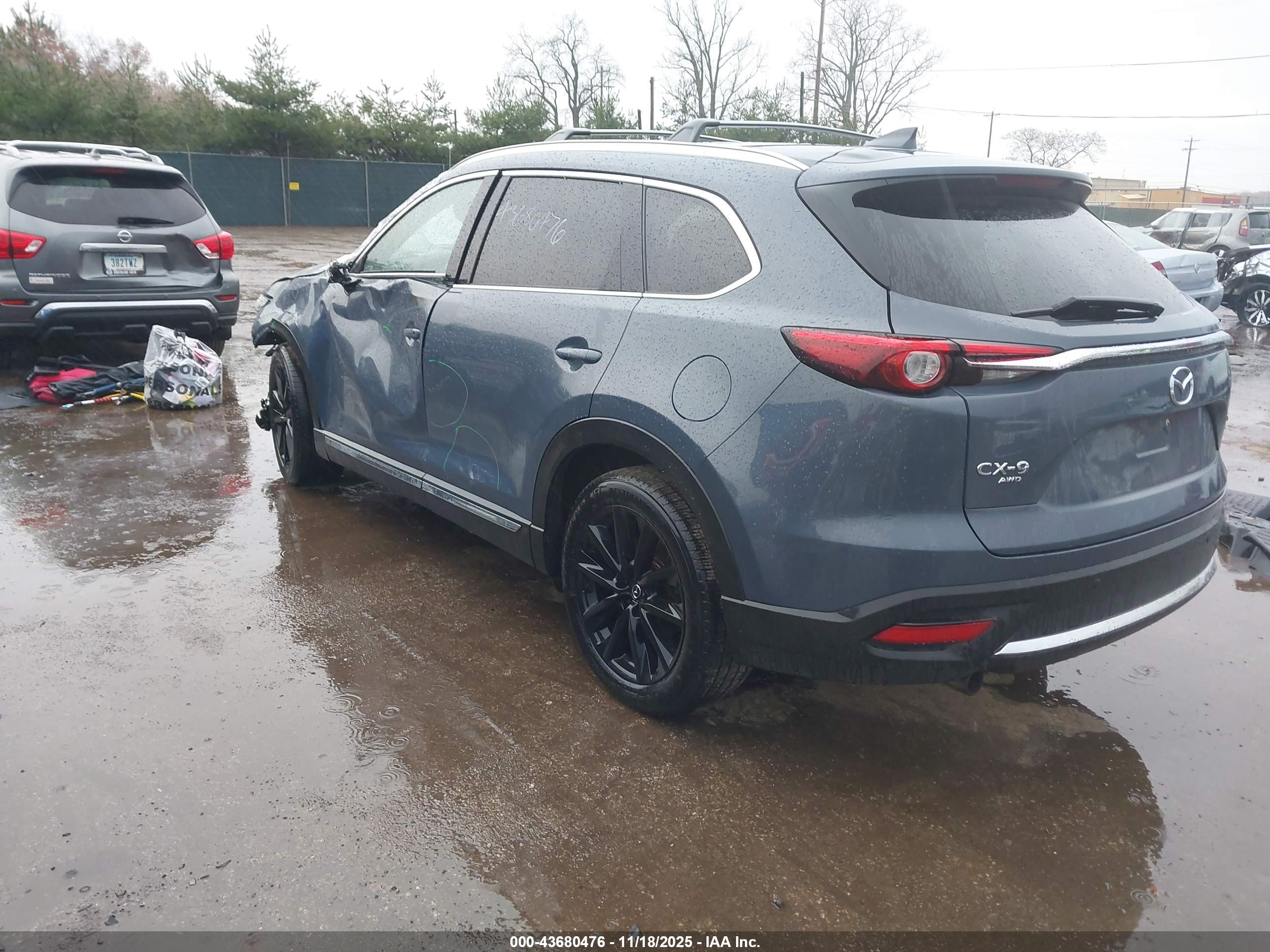 MAZDA CX-9 image 3