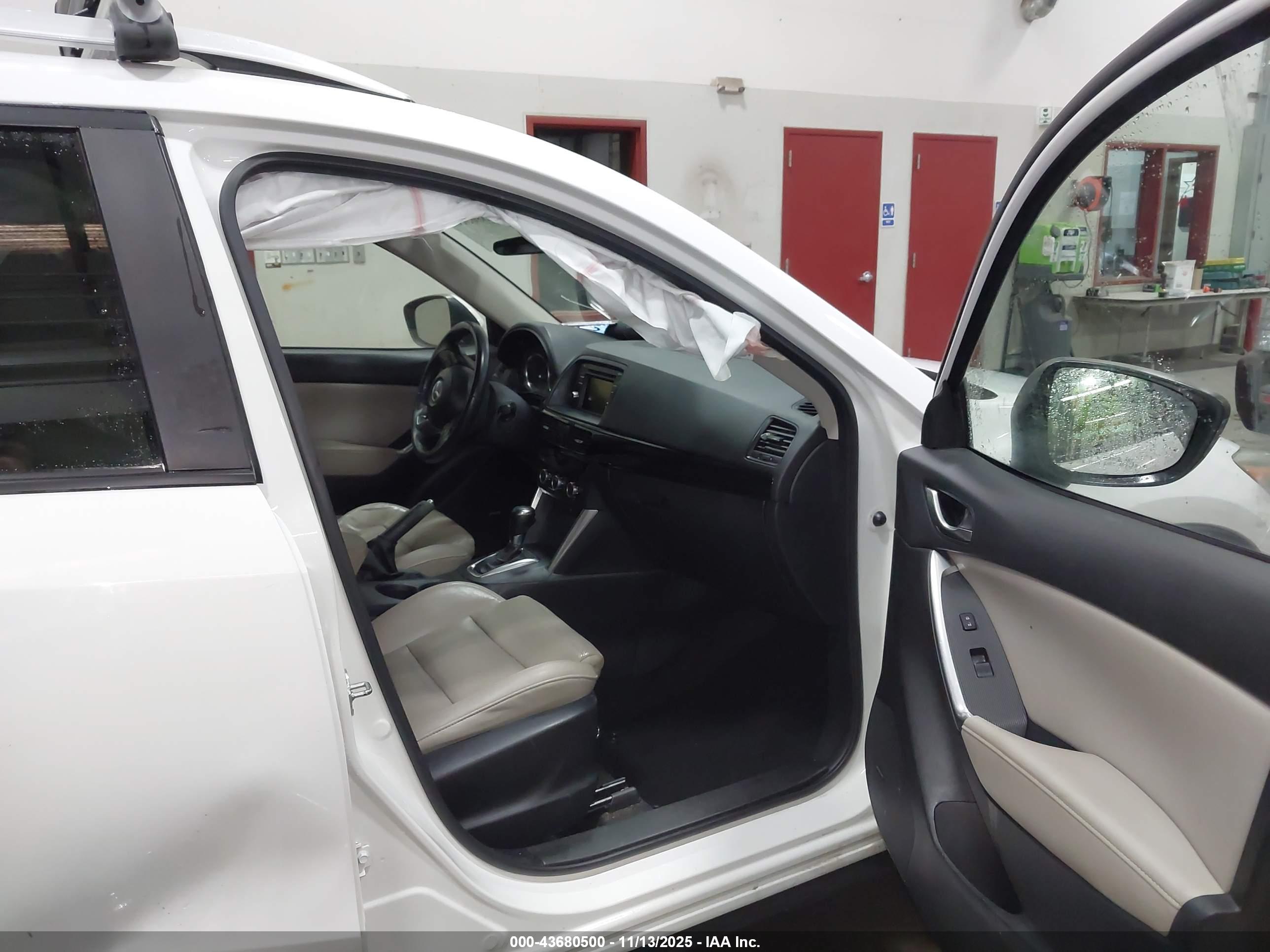 MAZDA CX-5 image 5