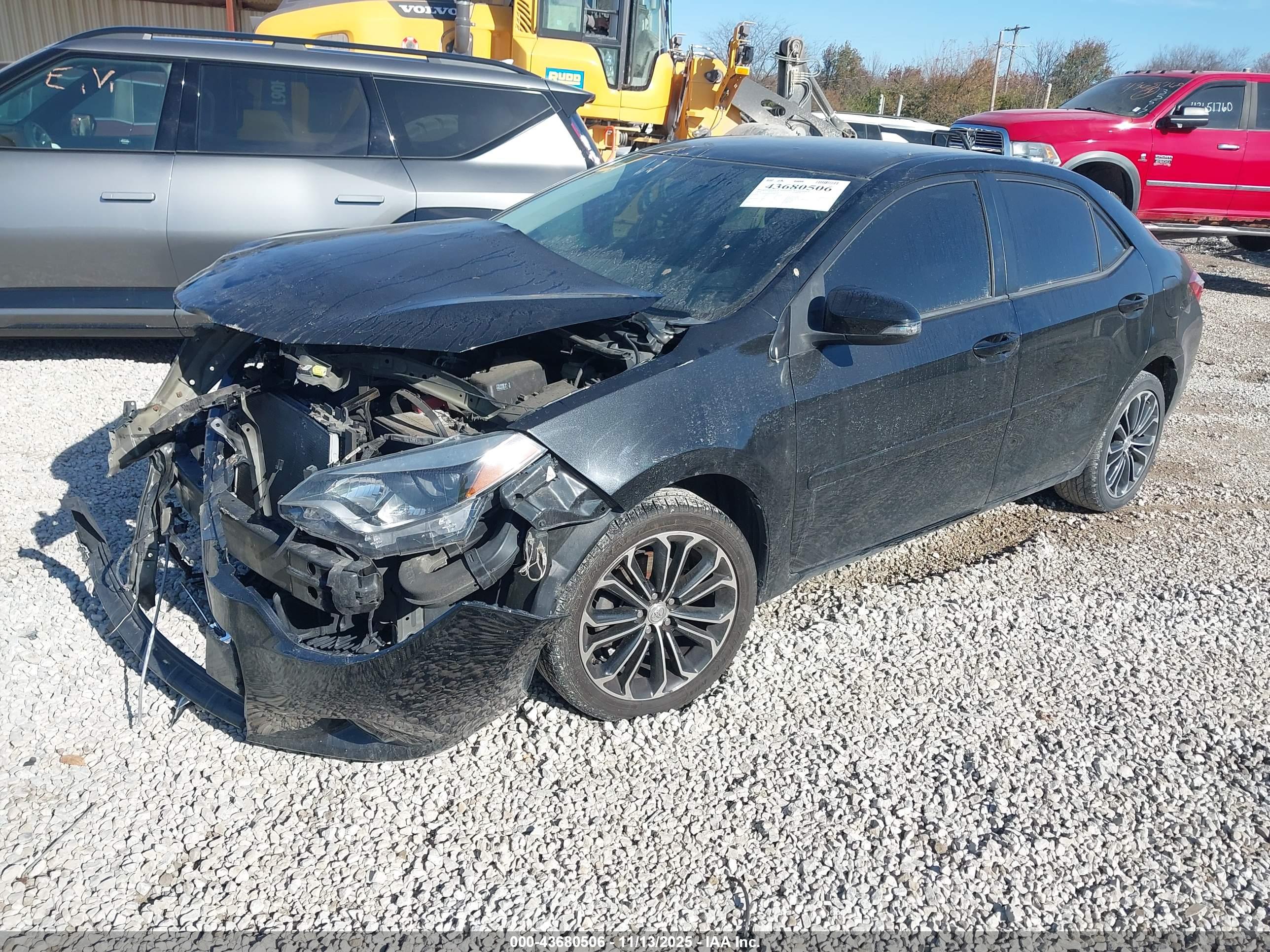 TOYOTA COROLLA image 2