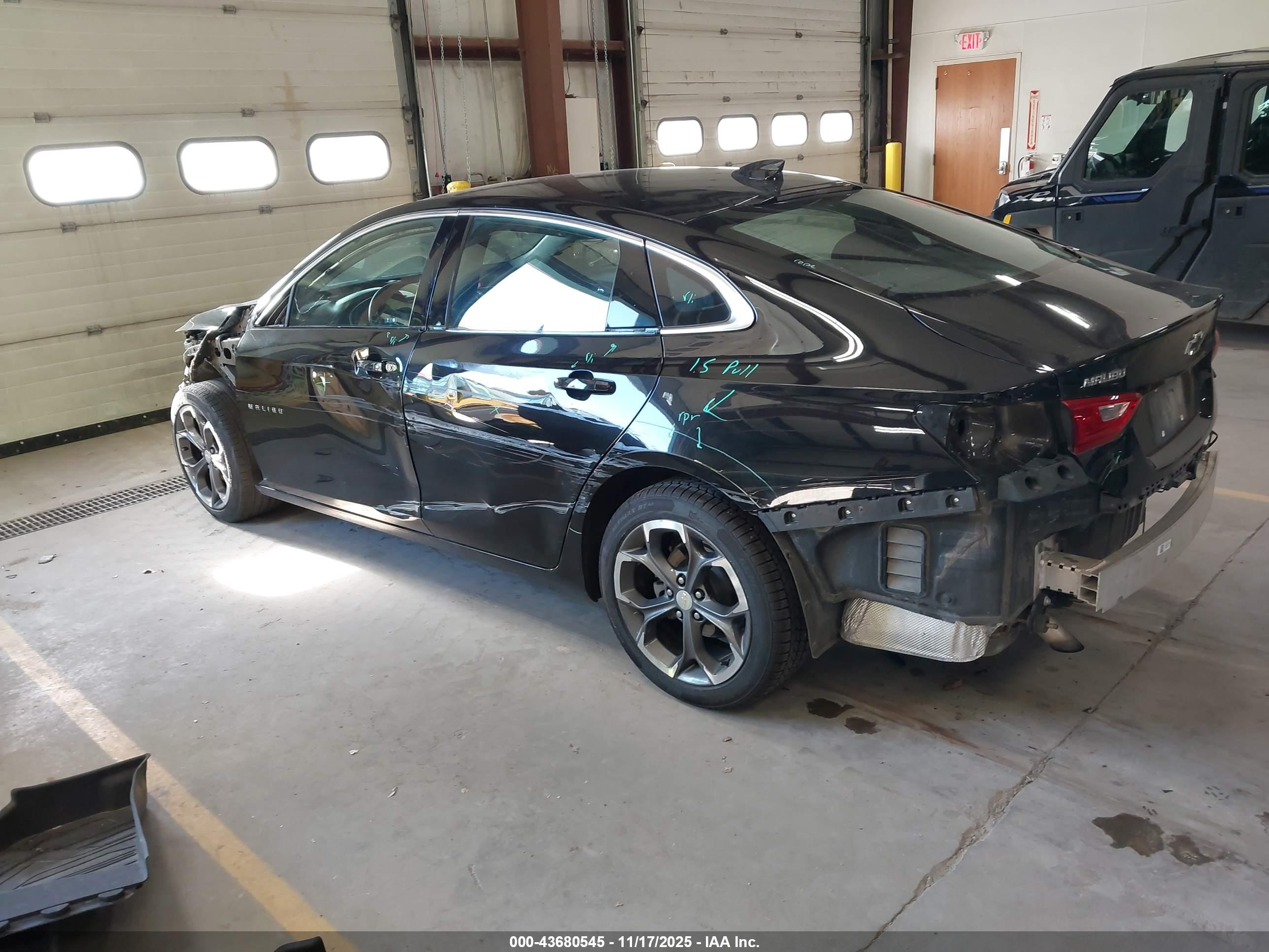 CHEVROLET MALIBU image 3