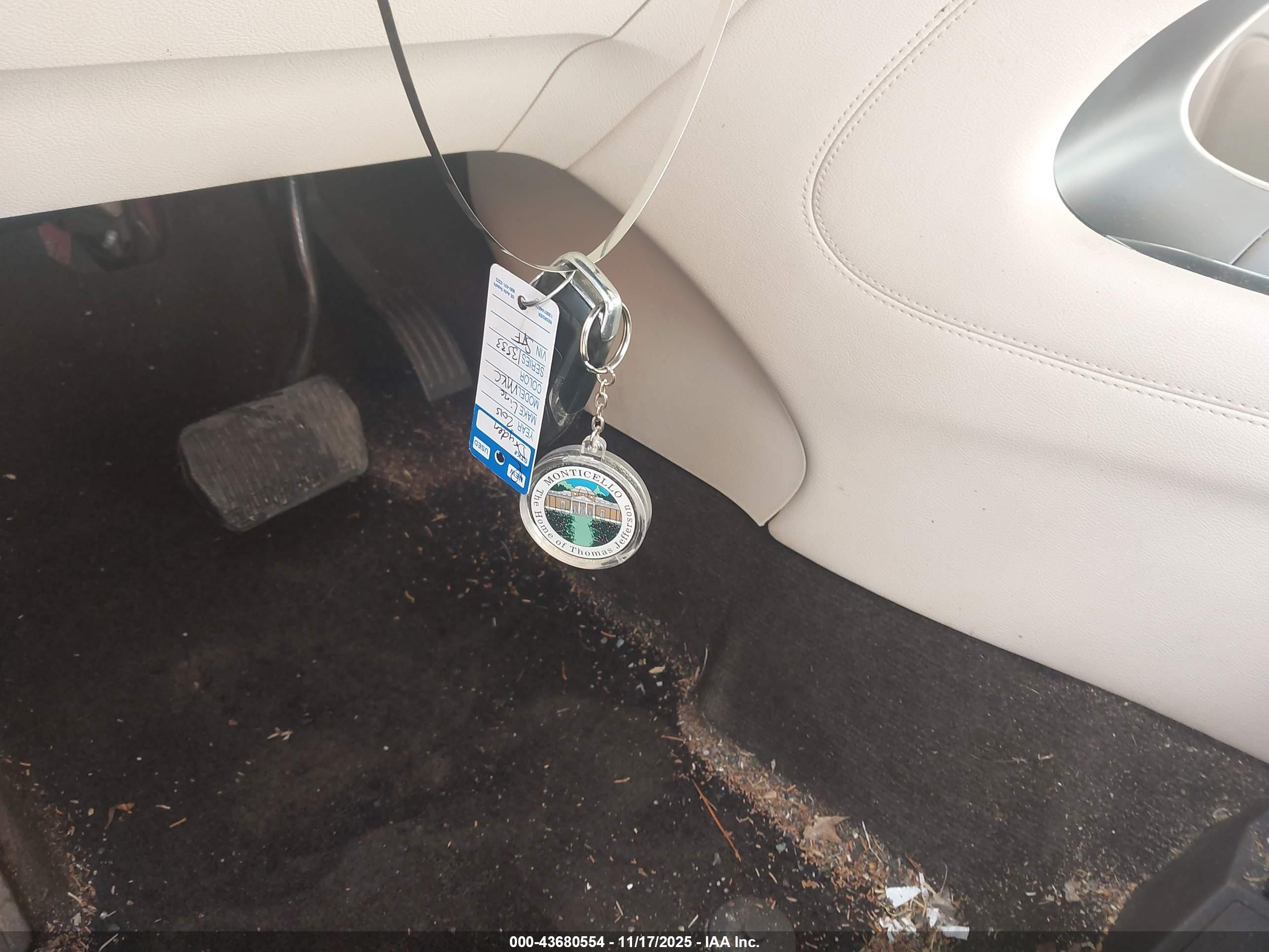 LINCOLN MKC image 11