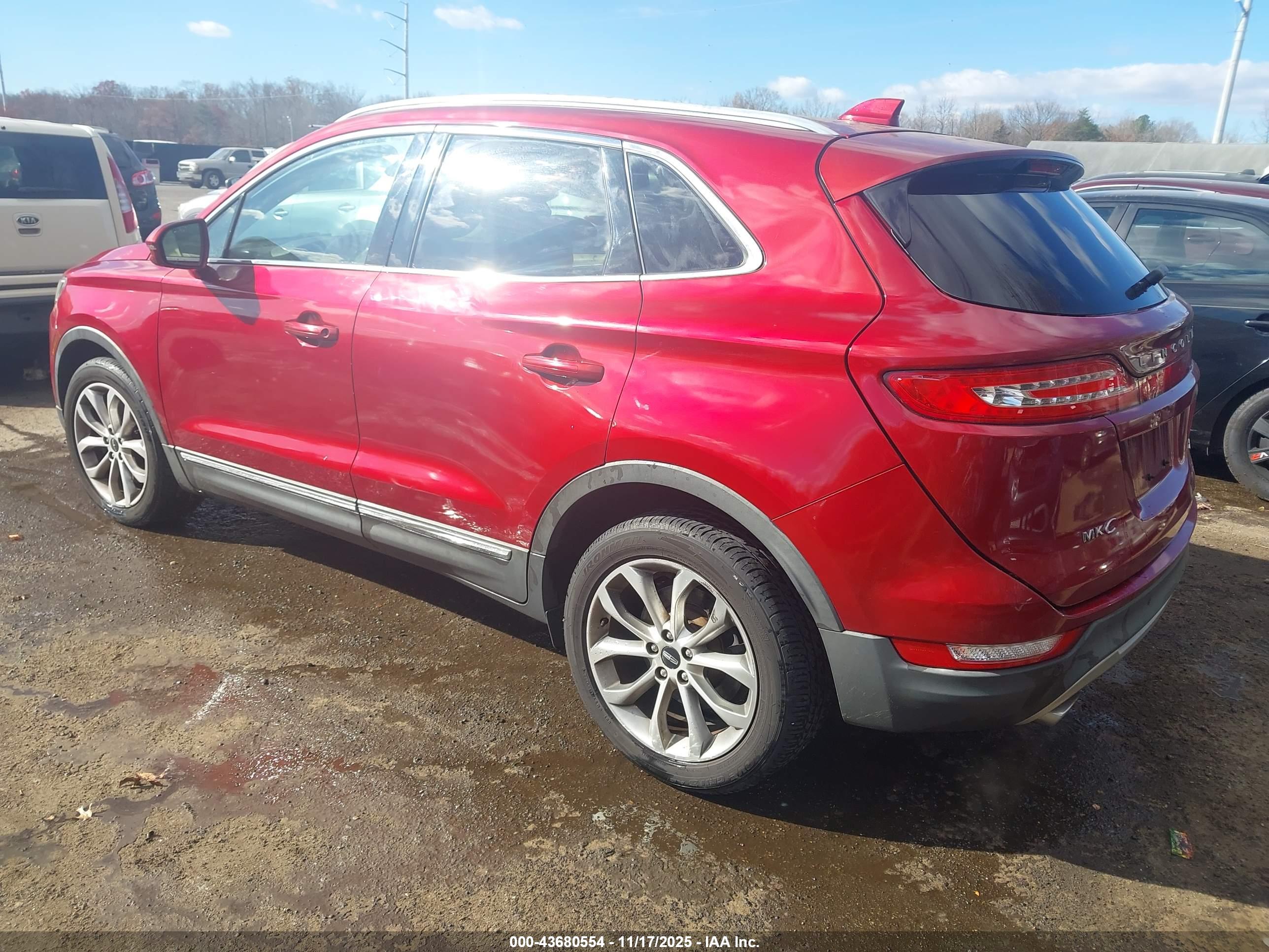 LINCOLN MKC image 3