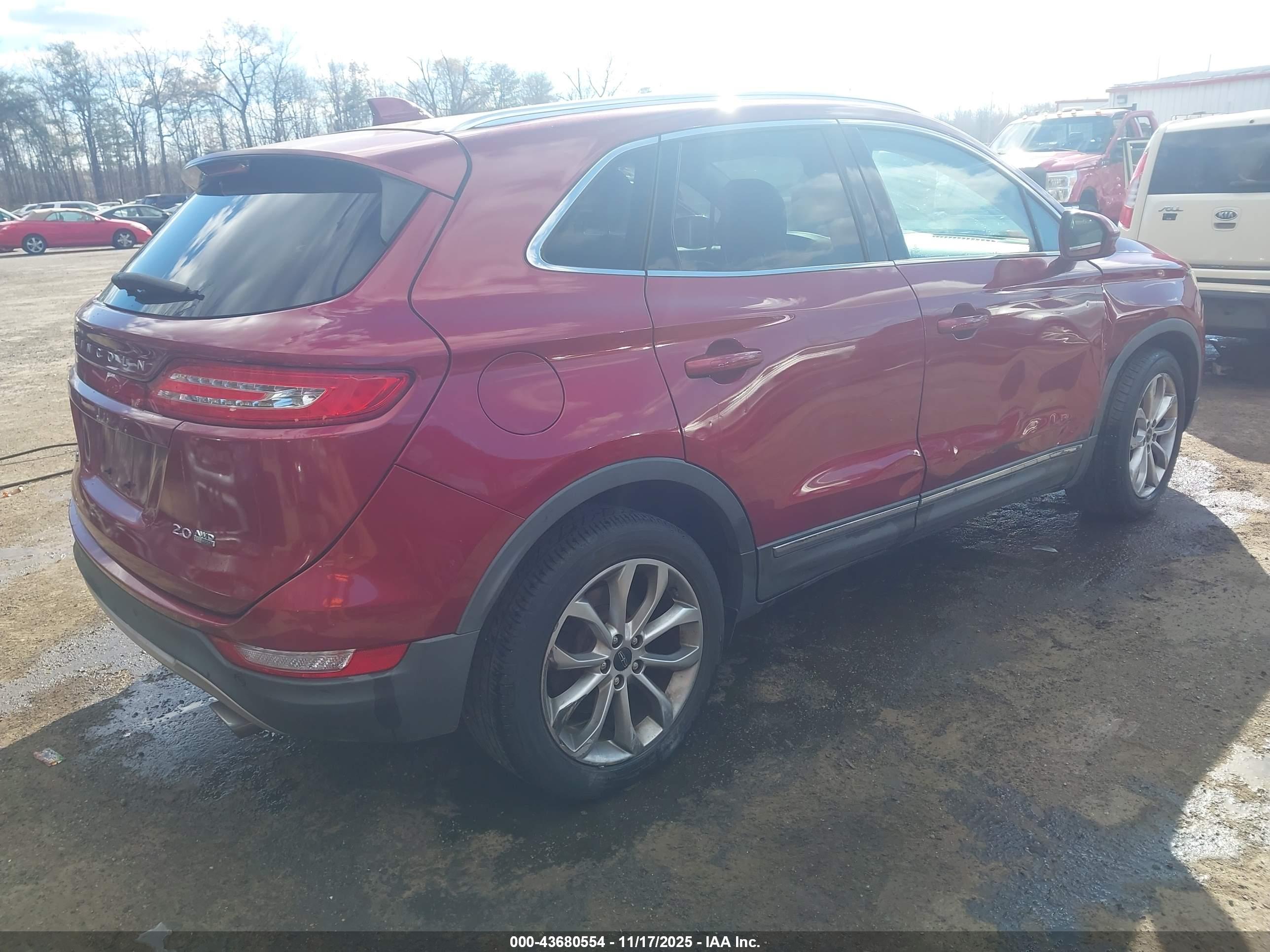 LINCOLN MKC image 4