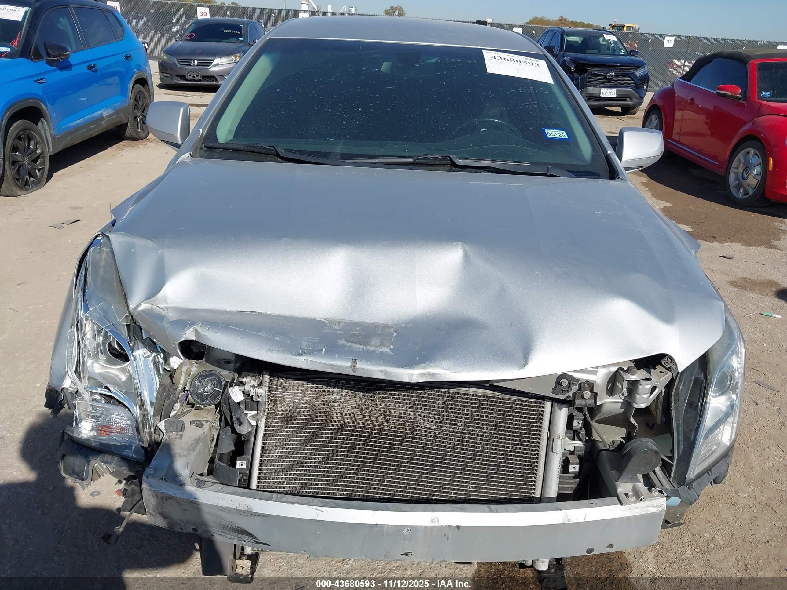 CADILLAC XTS image 6