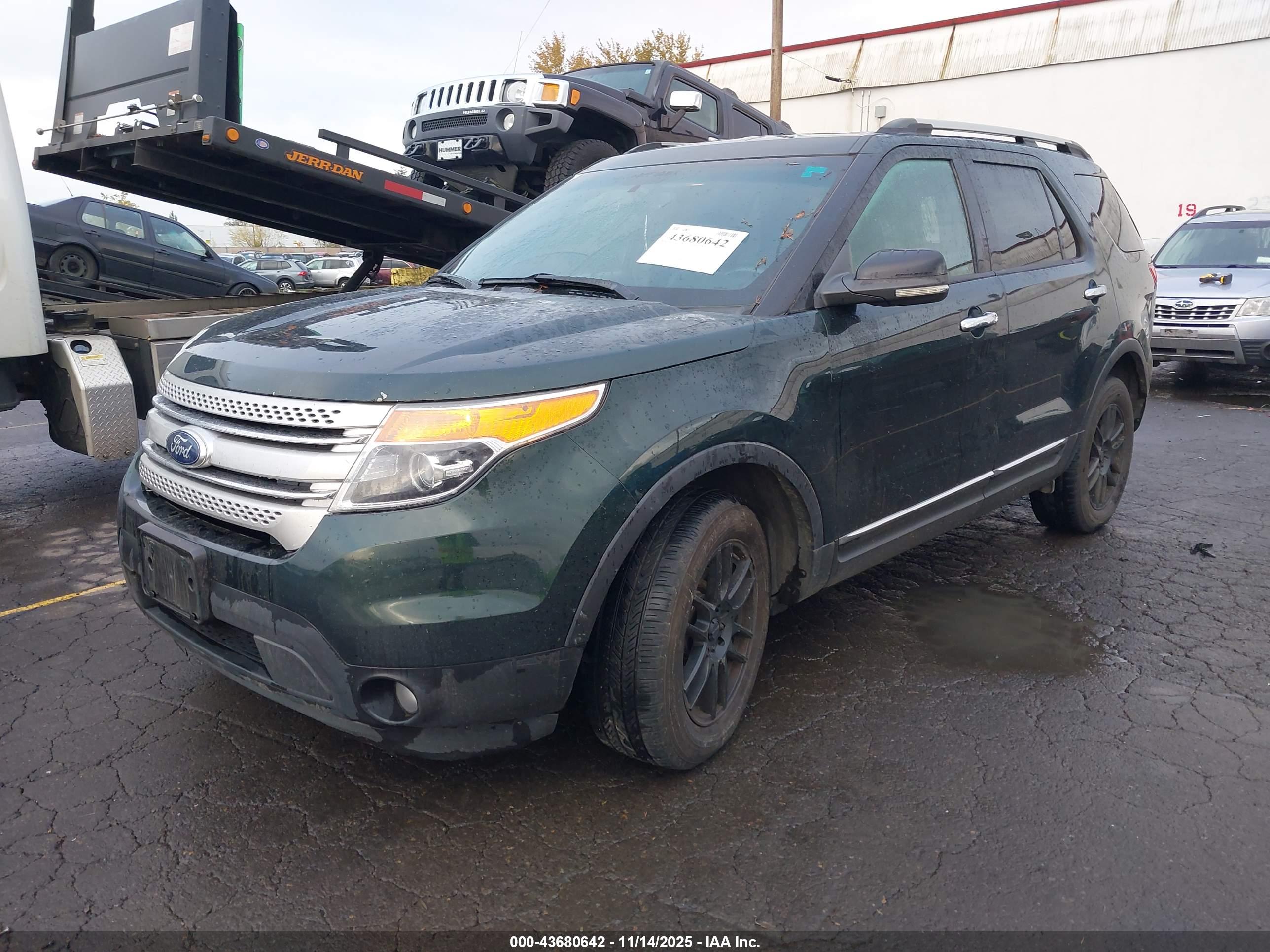 FORD EXPLORER image 2