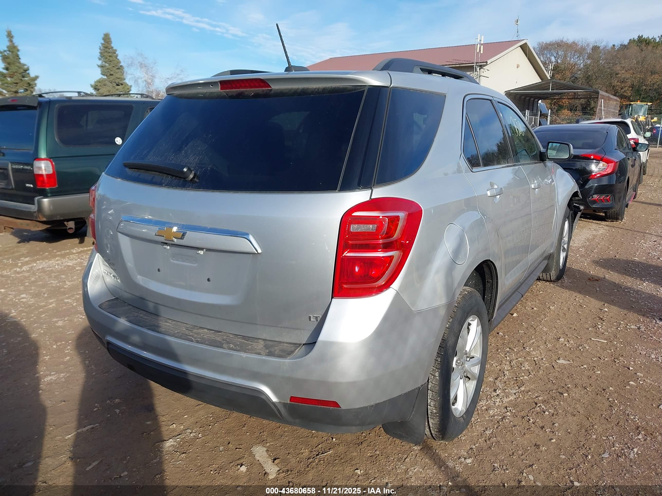 CHEVROLET EQUINOX image 4