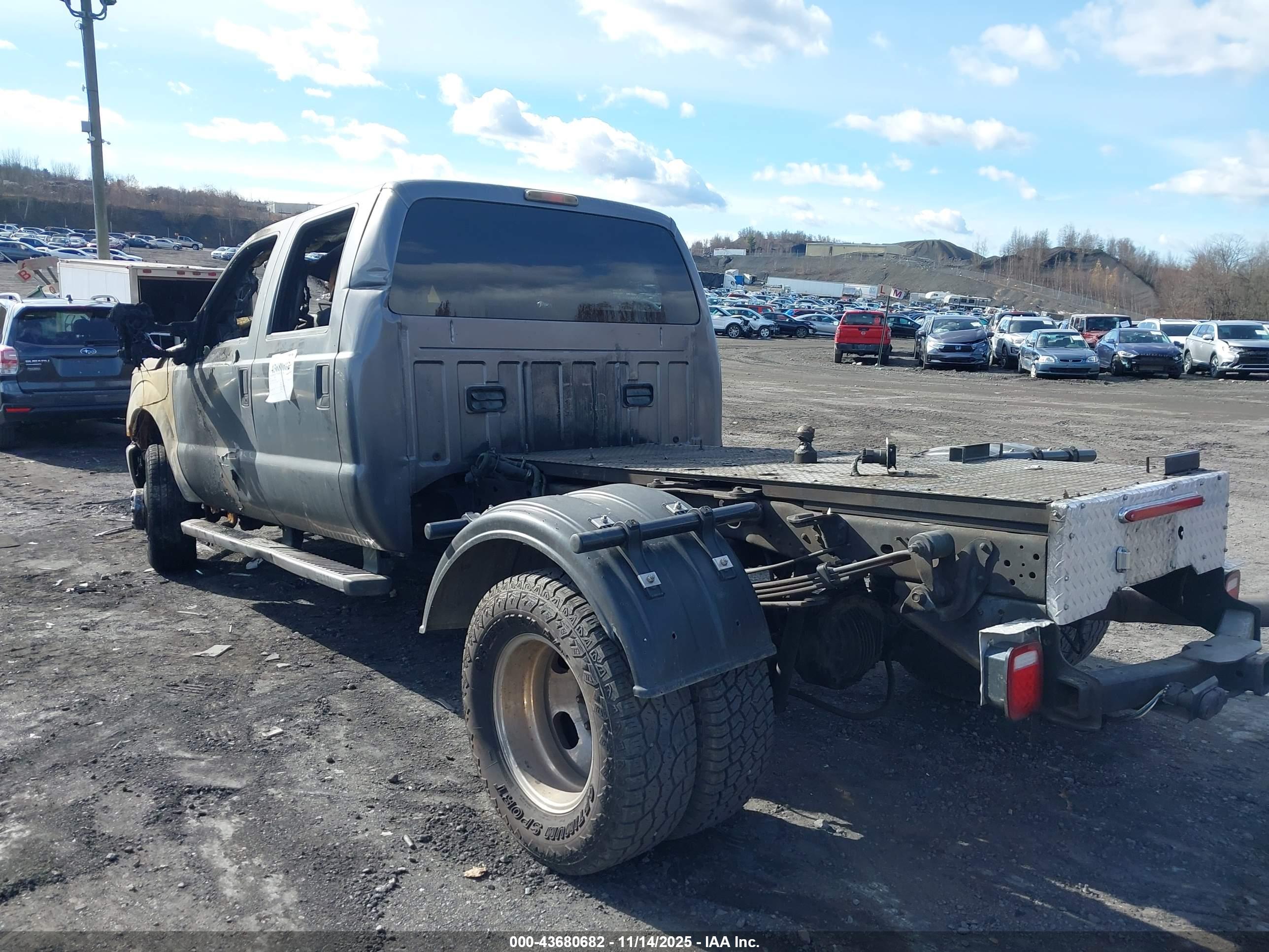 FORD F-350 image 3