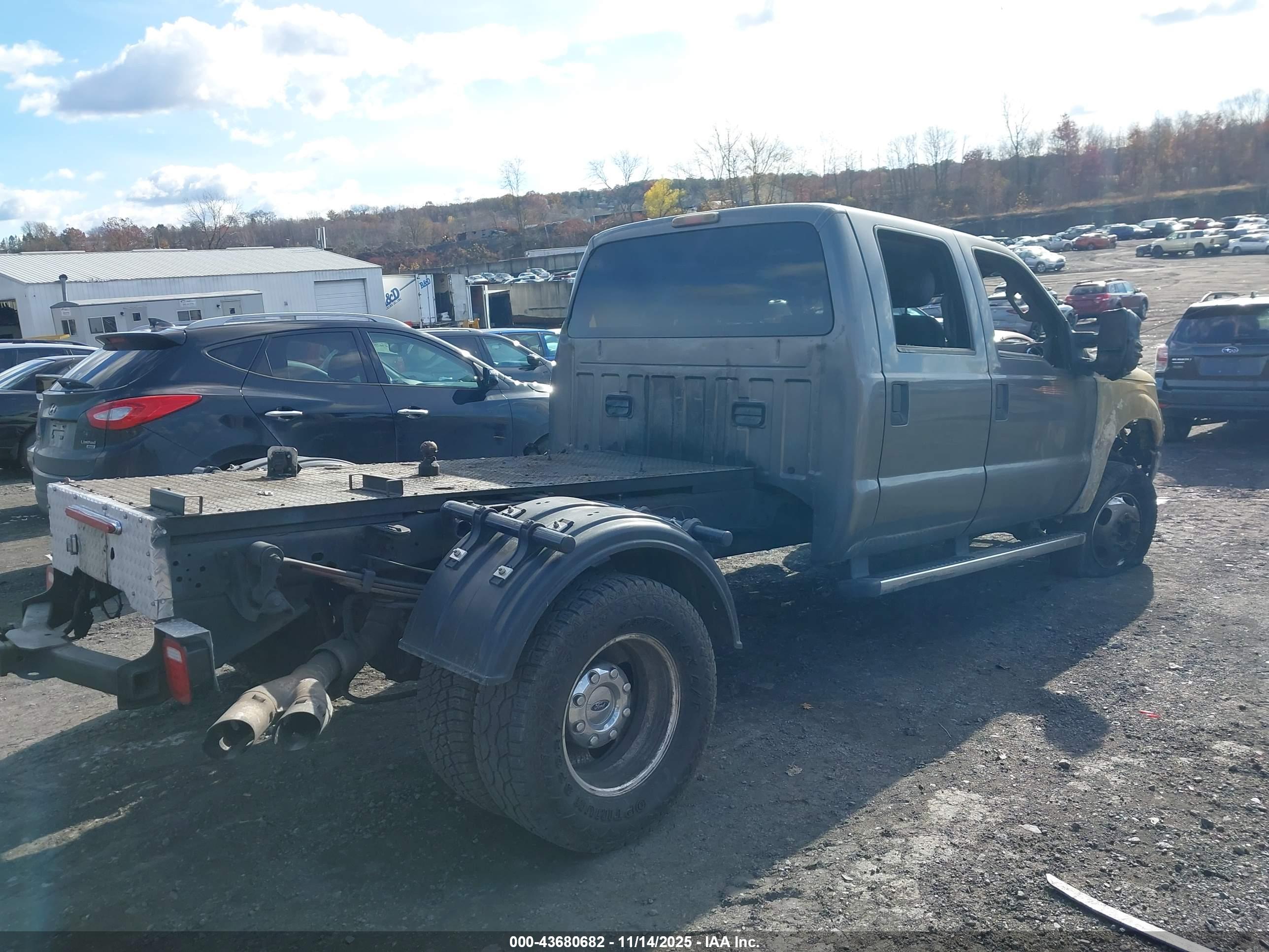 FORD F-350 image 4