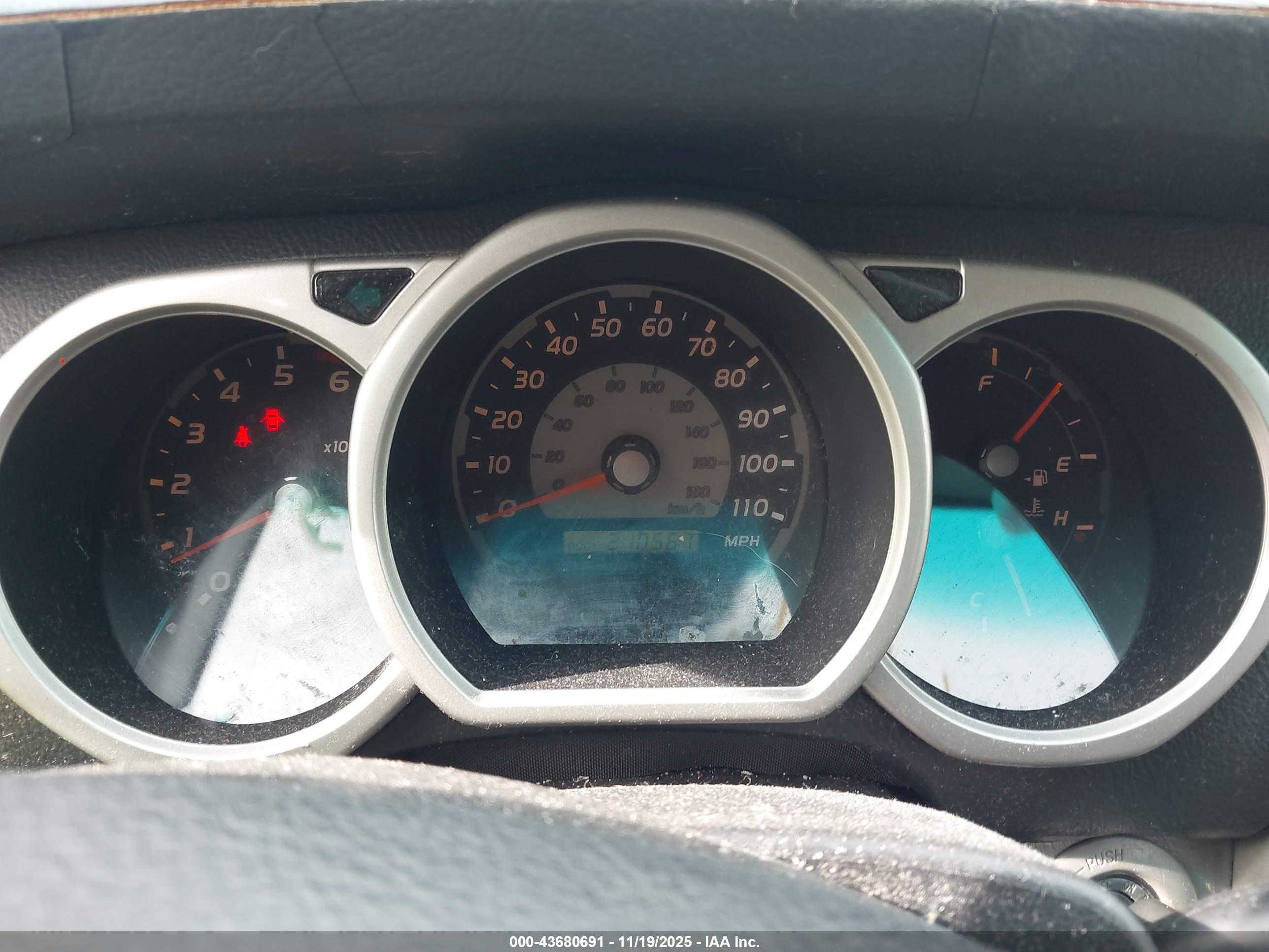 TOYOTA 4RUNNER image 7