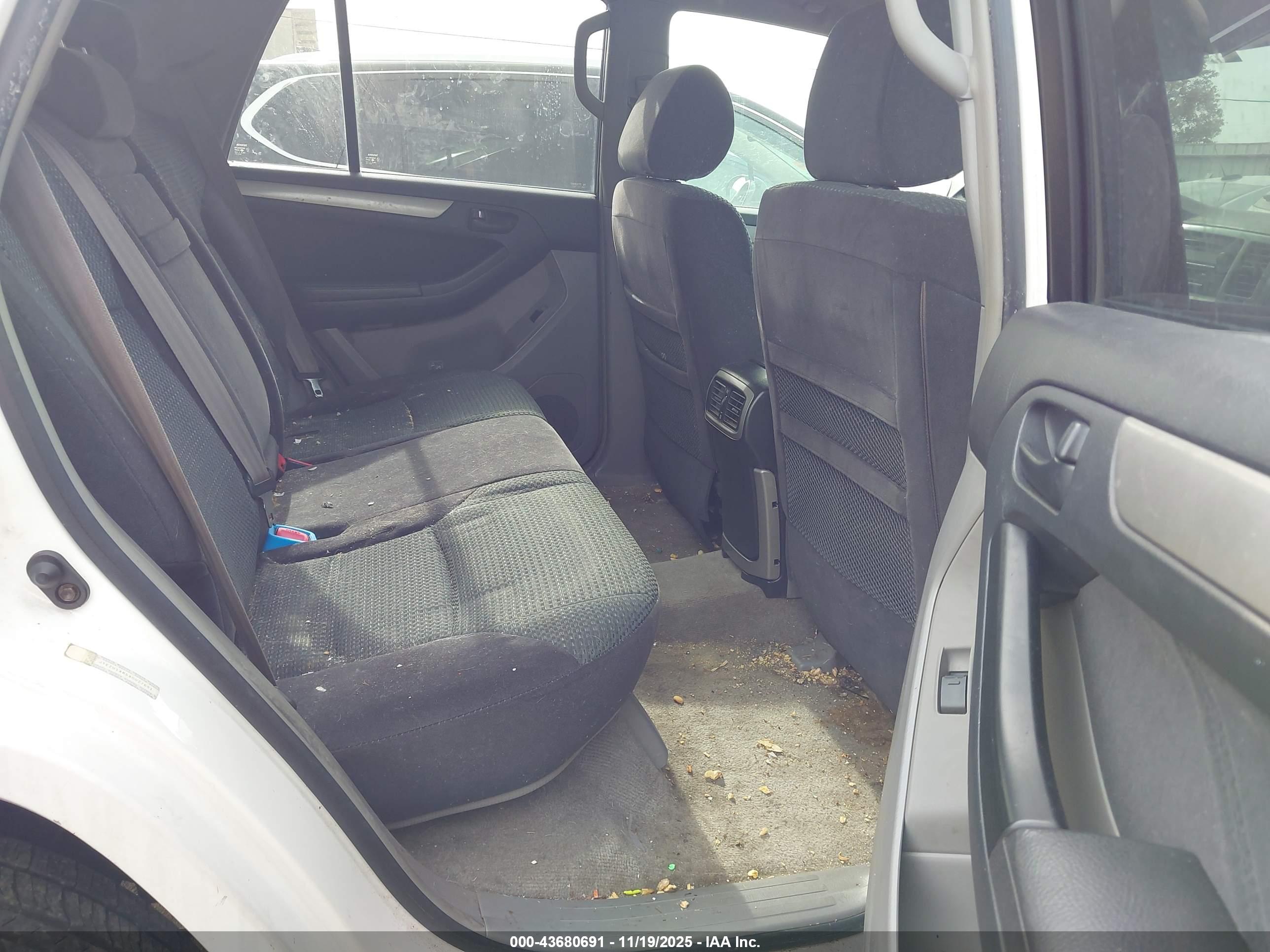 TOYOTA 4RUNNER image 8