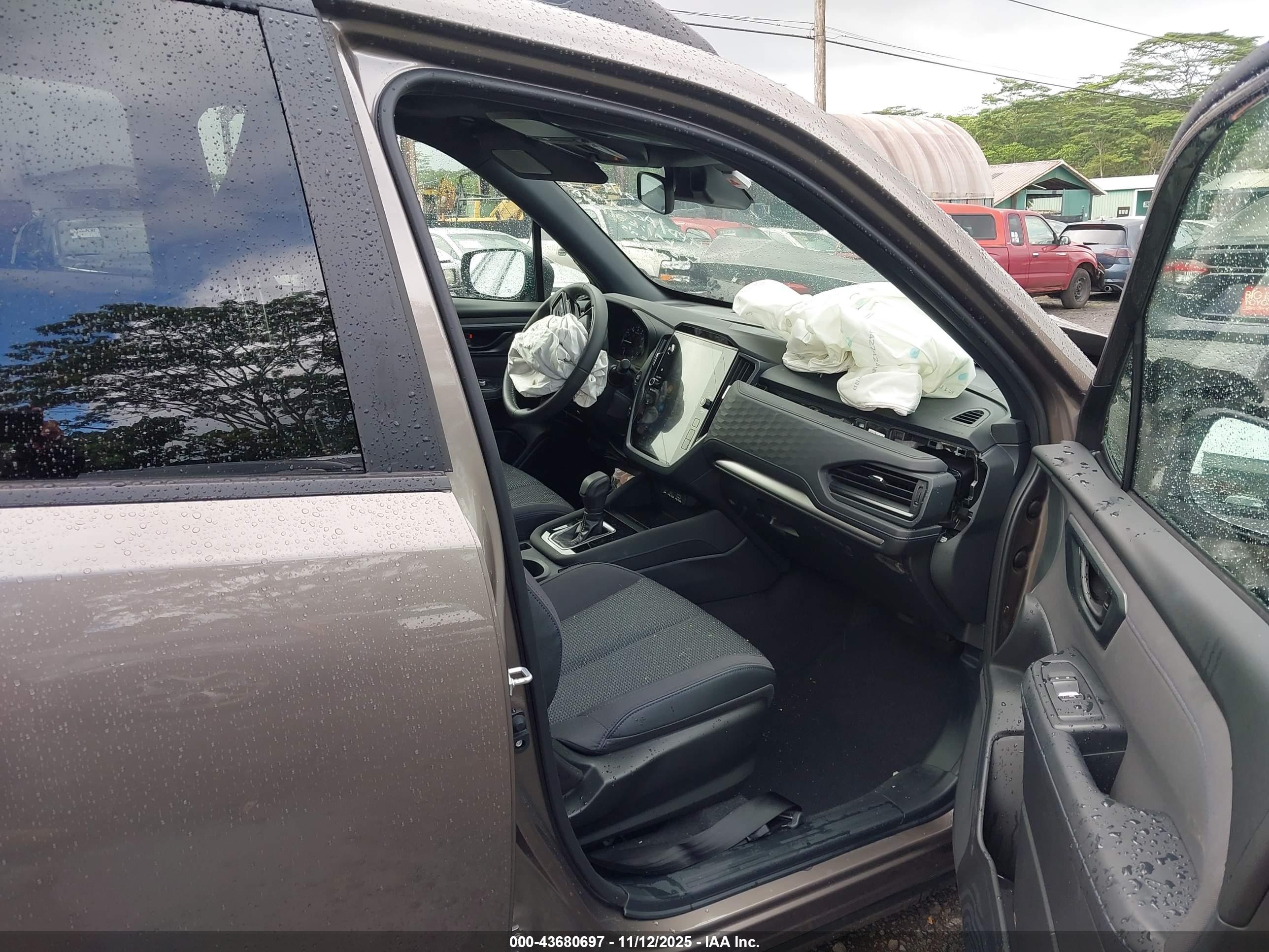 SUBARU FORESTER image 5