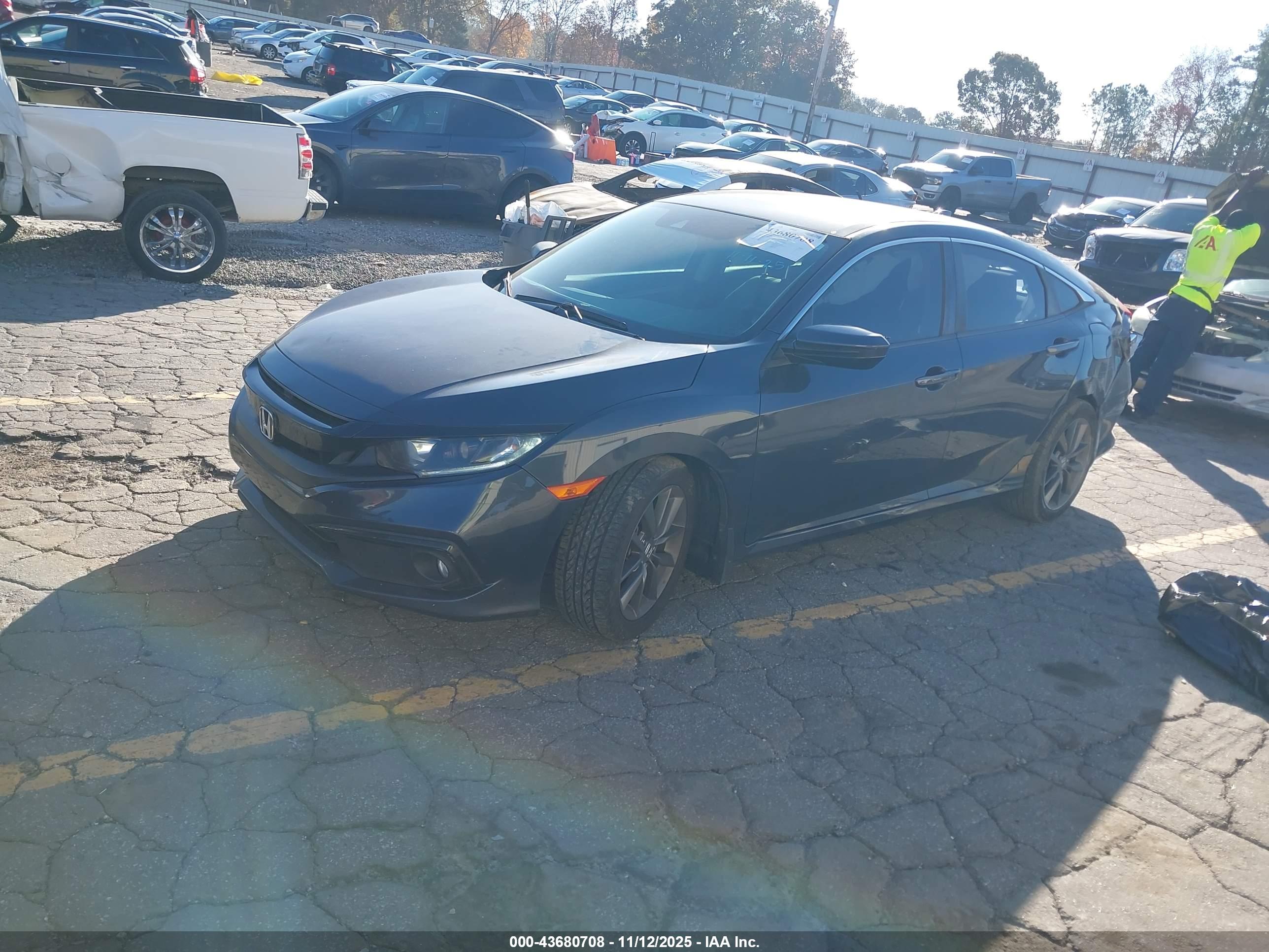 HONDA CIVIC image 2