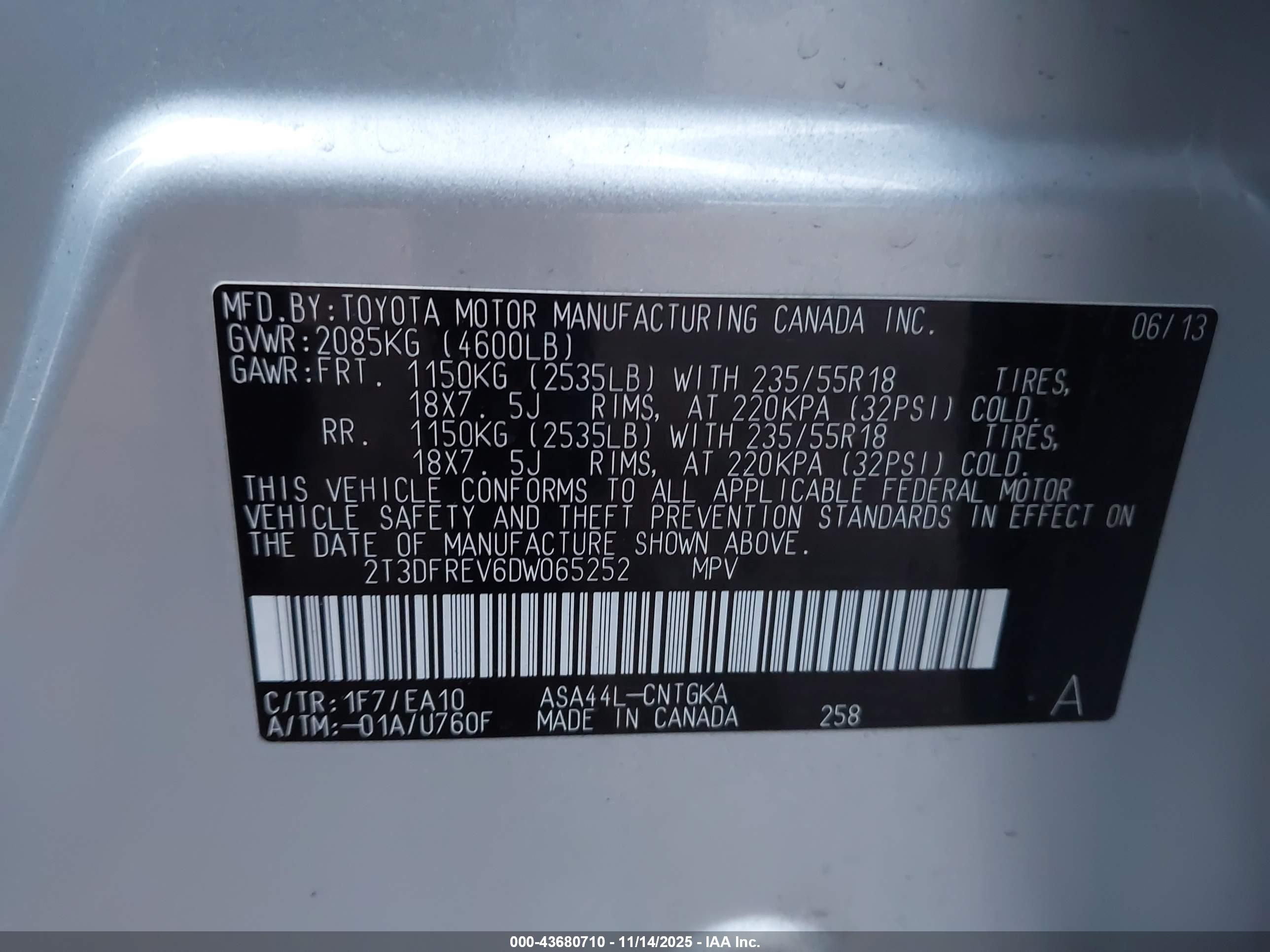 TOYOTA RAV4 image 9