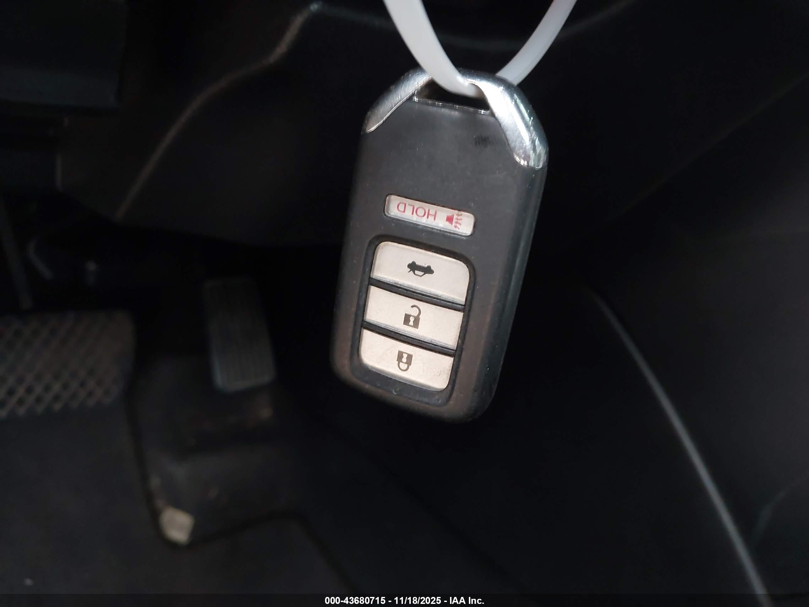 HONDA ACCORD image 11
