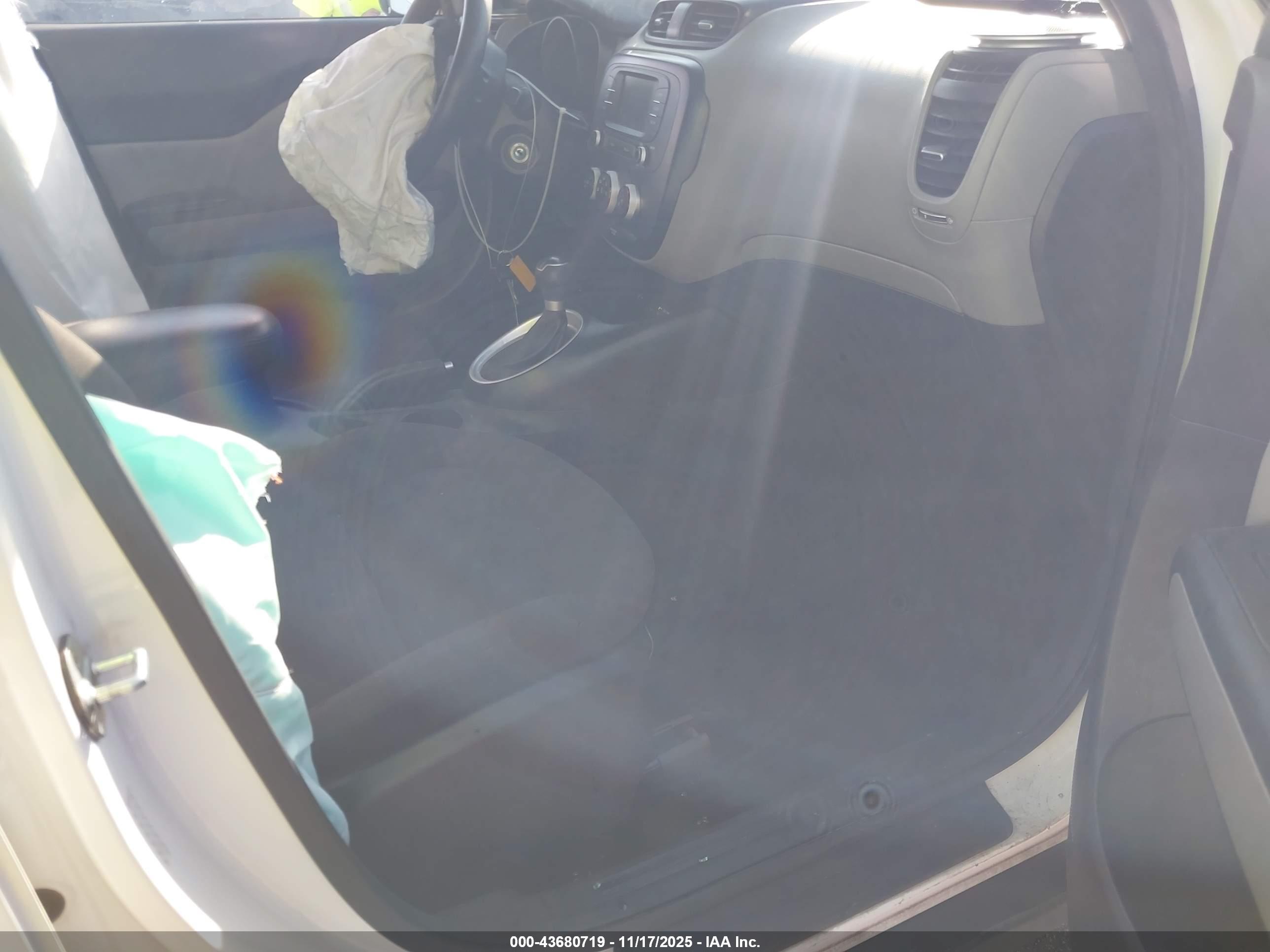 KIA SOUL image 5