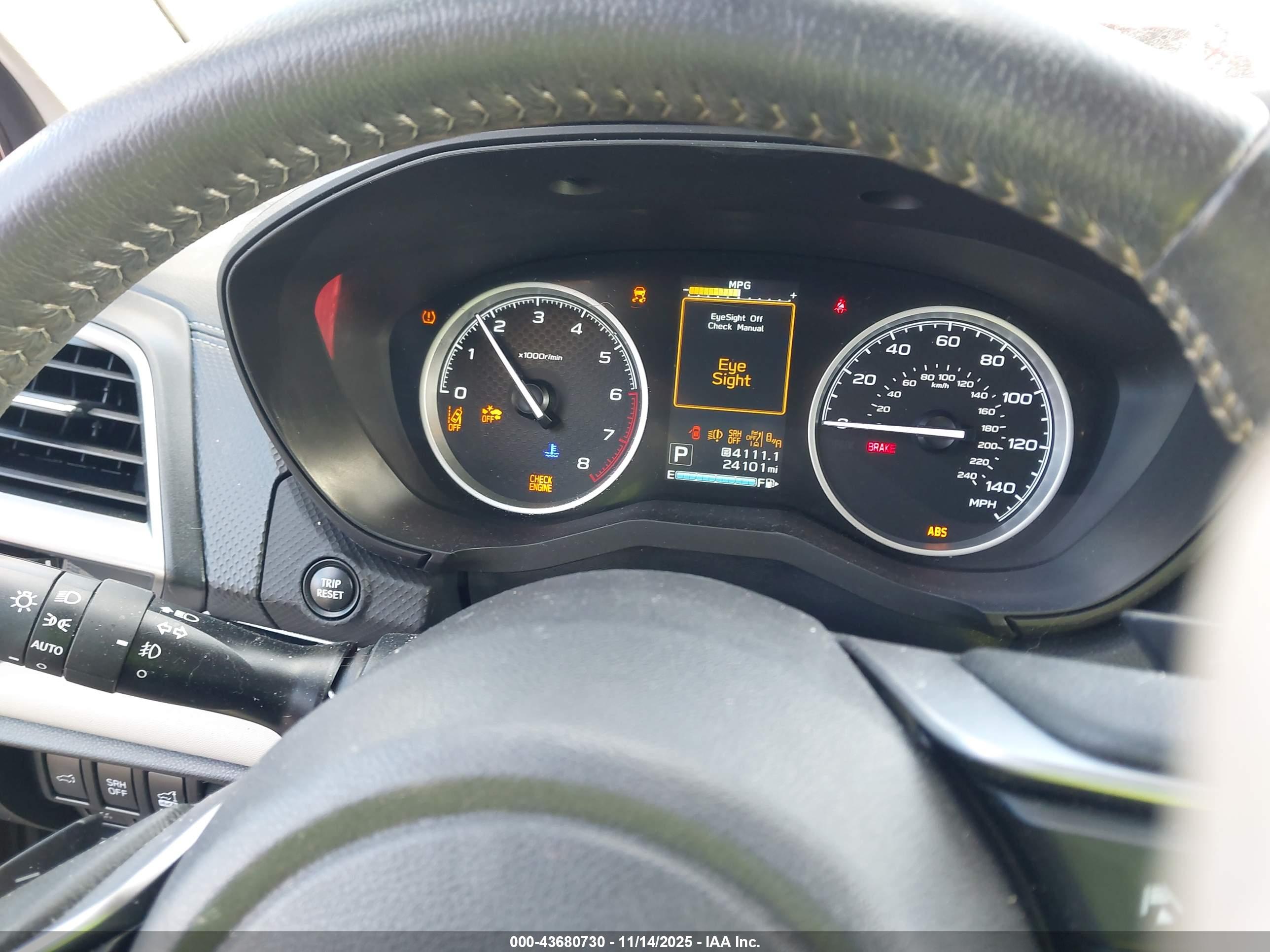 SUBARU FORESTER image 7