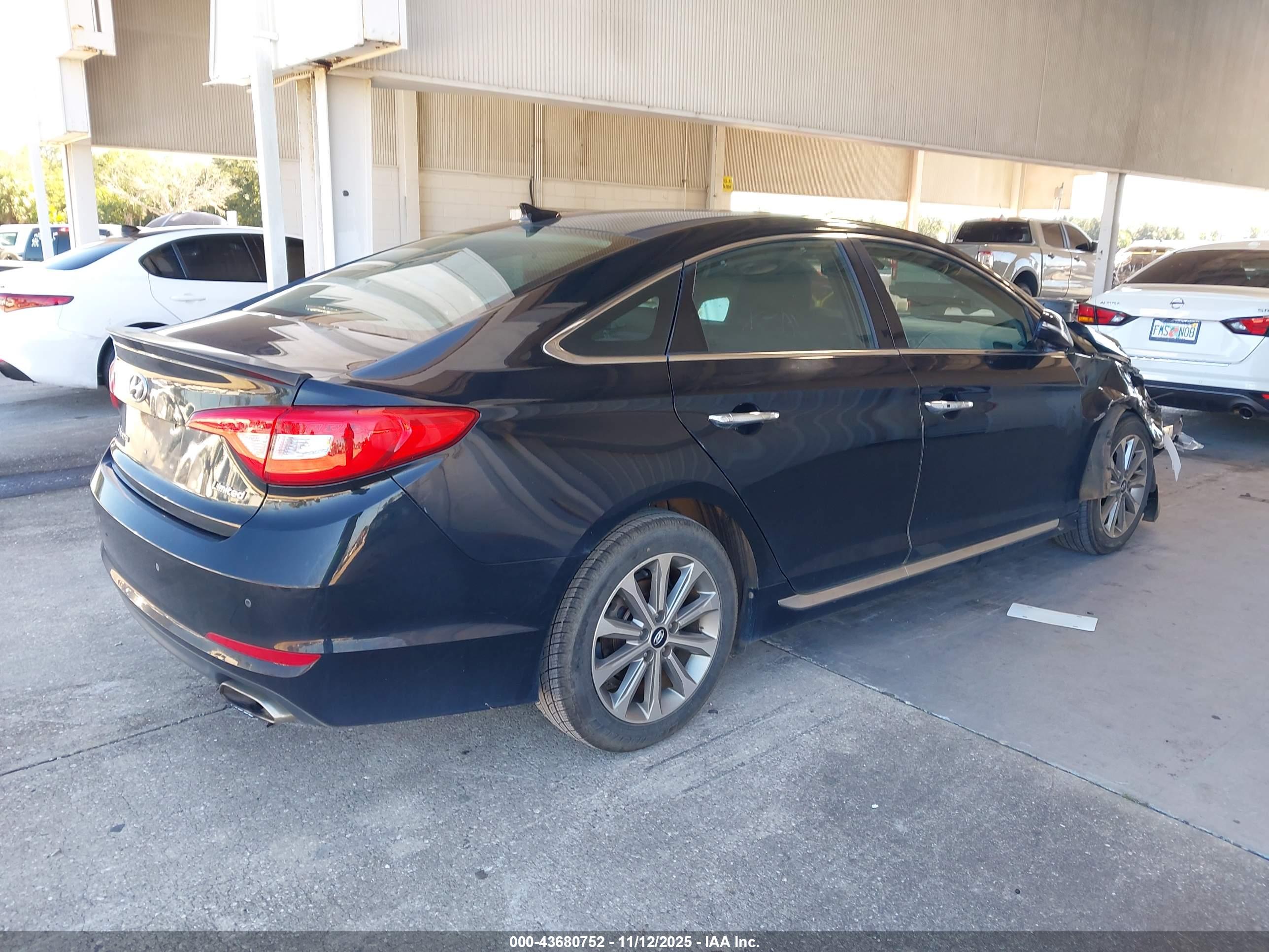 HYUNDAI SONATA image 4