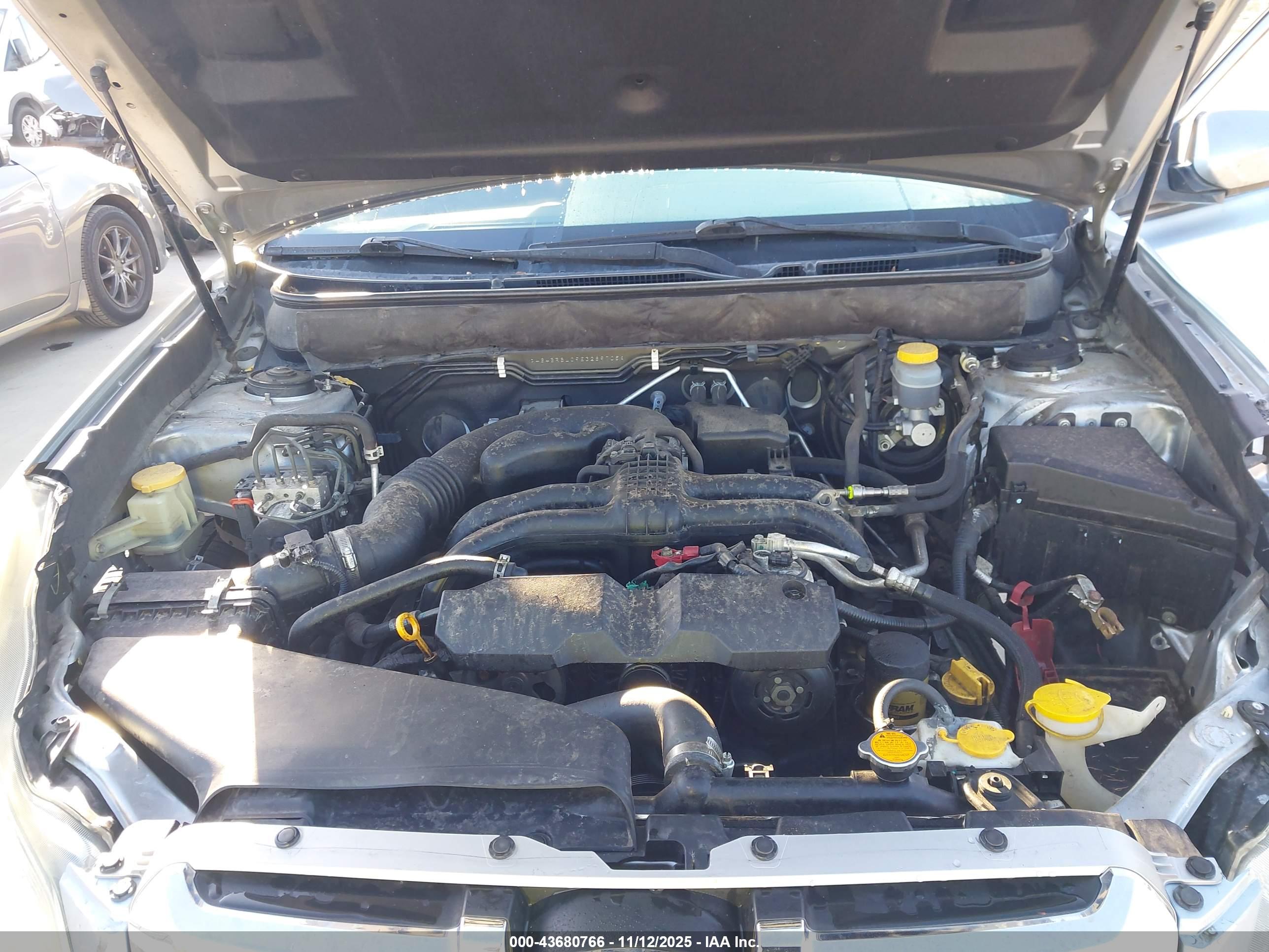 SUBARU OUTBACK image 10