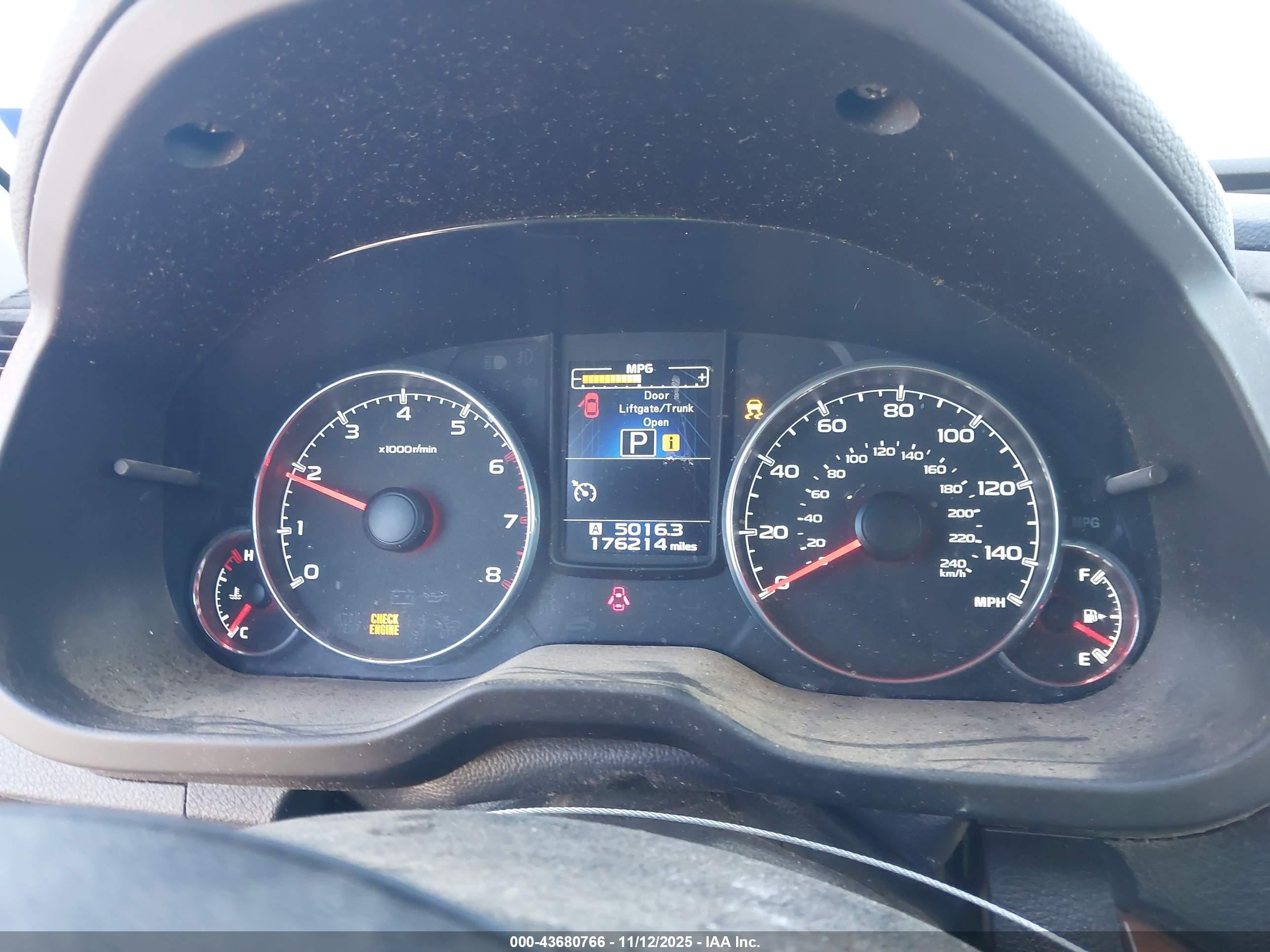 SUBARU OUTBACK image 7