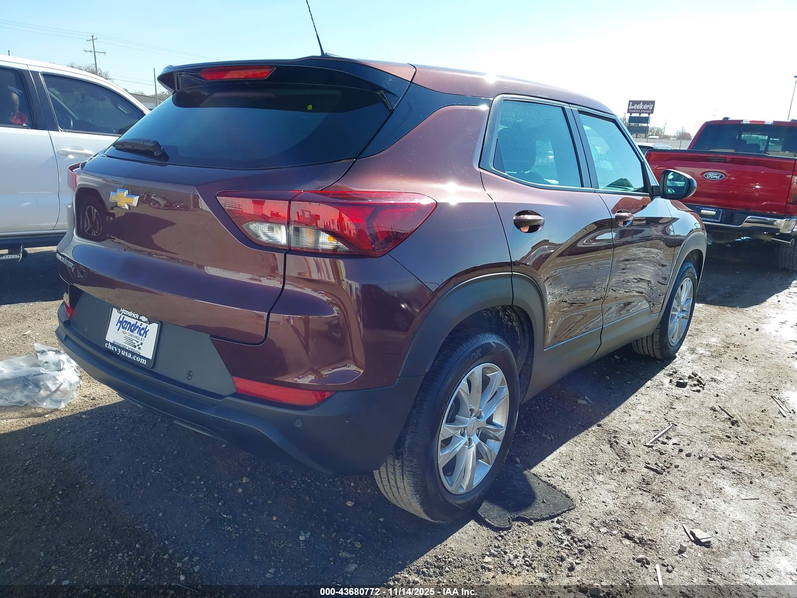 CHEVROLET TRAILBLAZER image 4